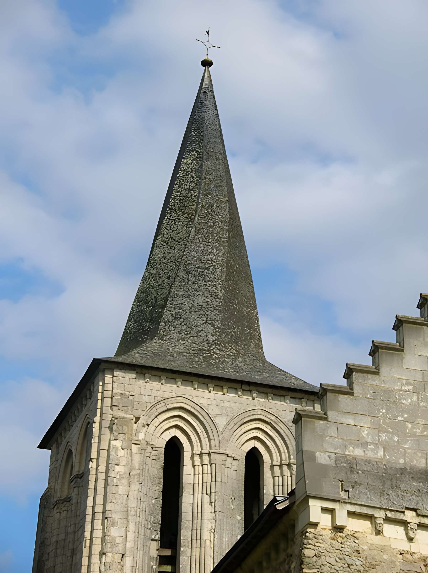 Église Saint-Germain de Mouliherne 