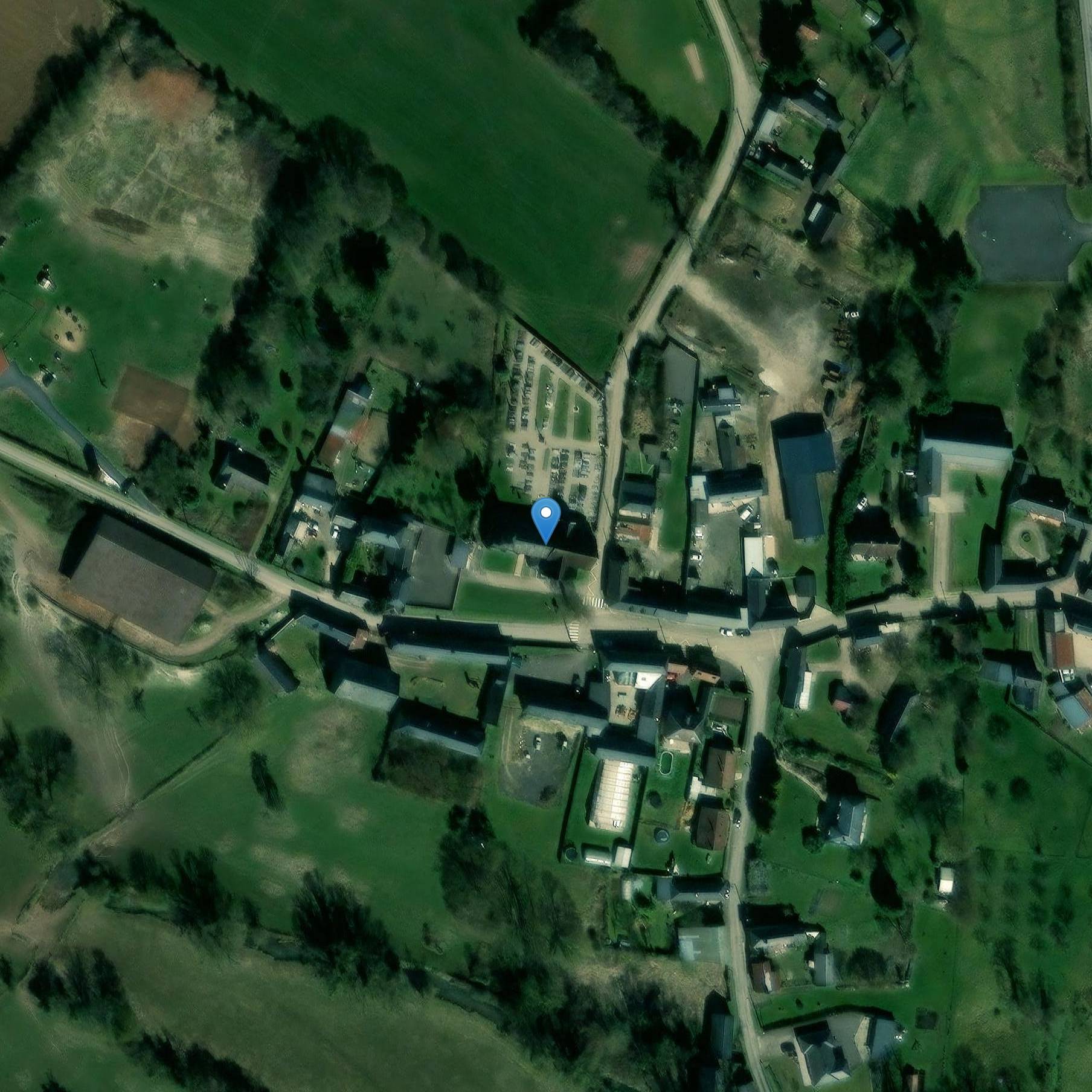 Photo de Sint Vaast Kerk van Therines