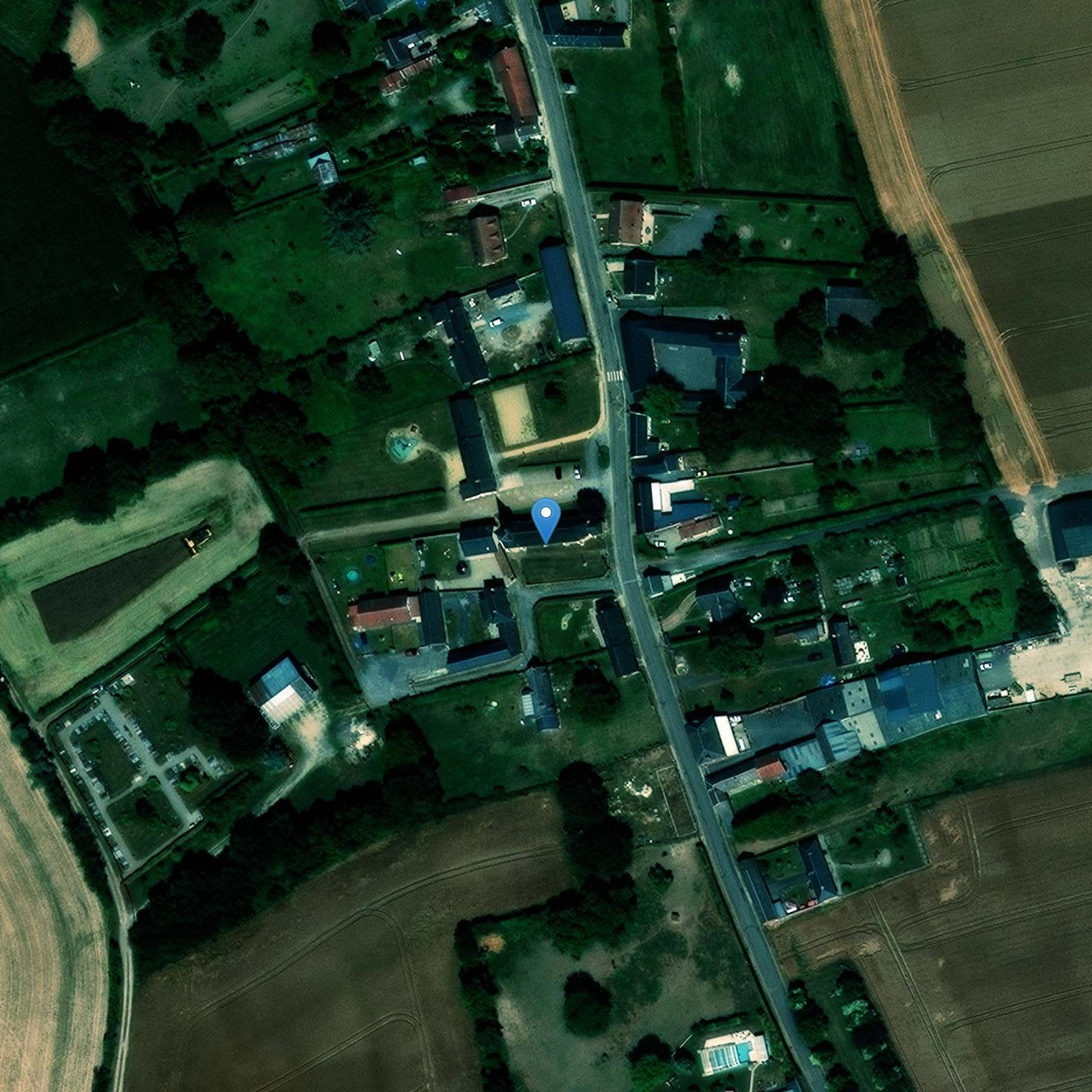 Photo de 聖アマンド・デ・ヴィフビルズ教会