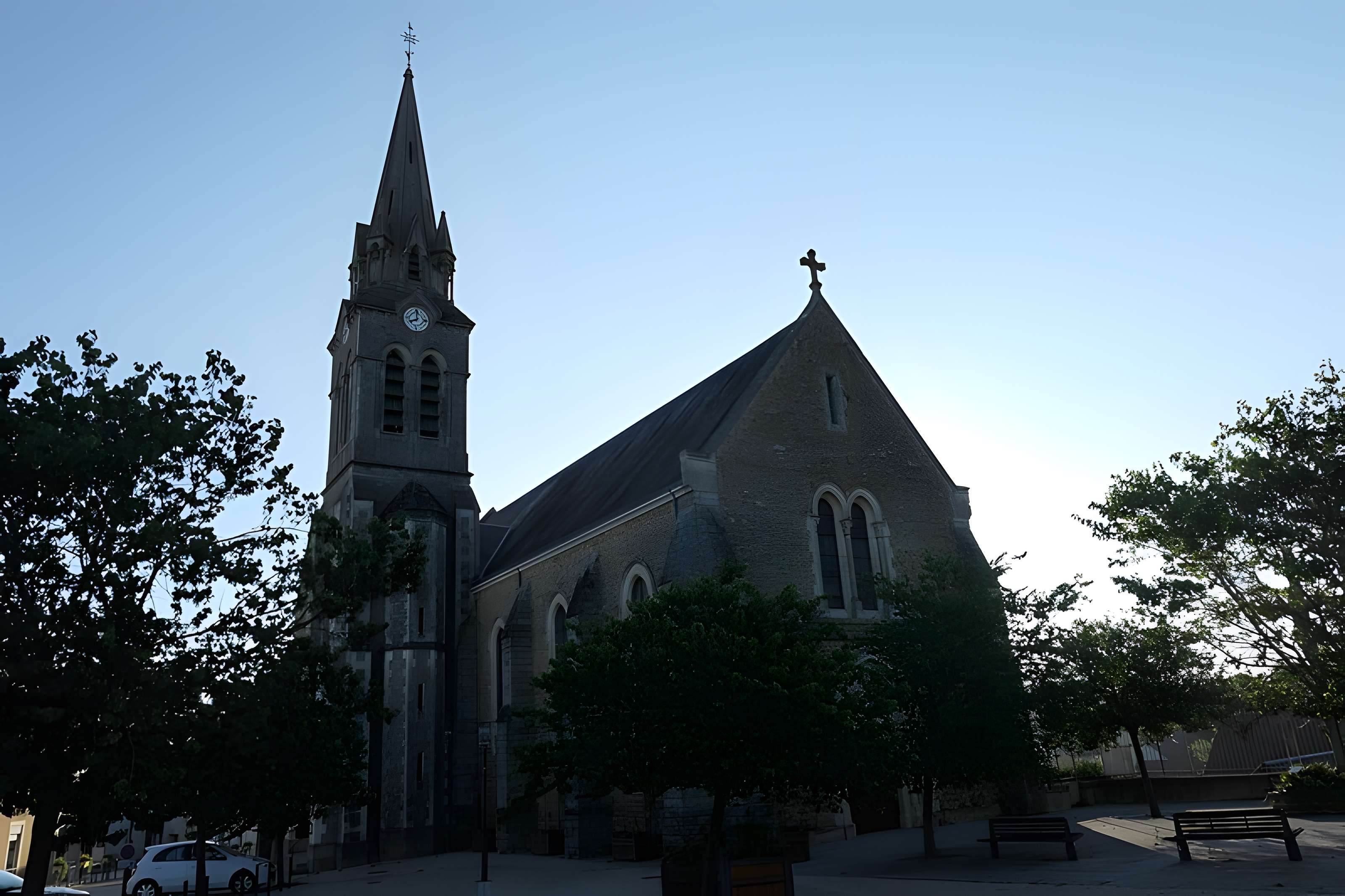Église Saint-Germain de Yvré-l'Évêque