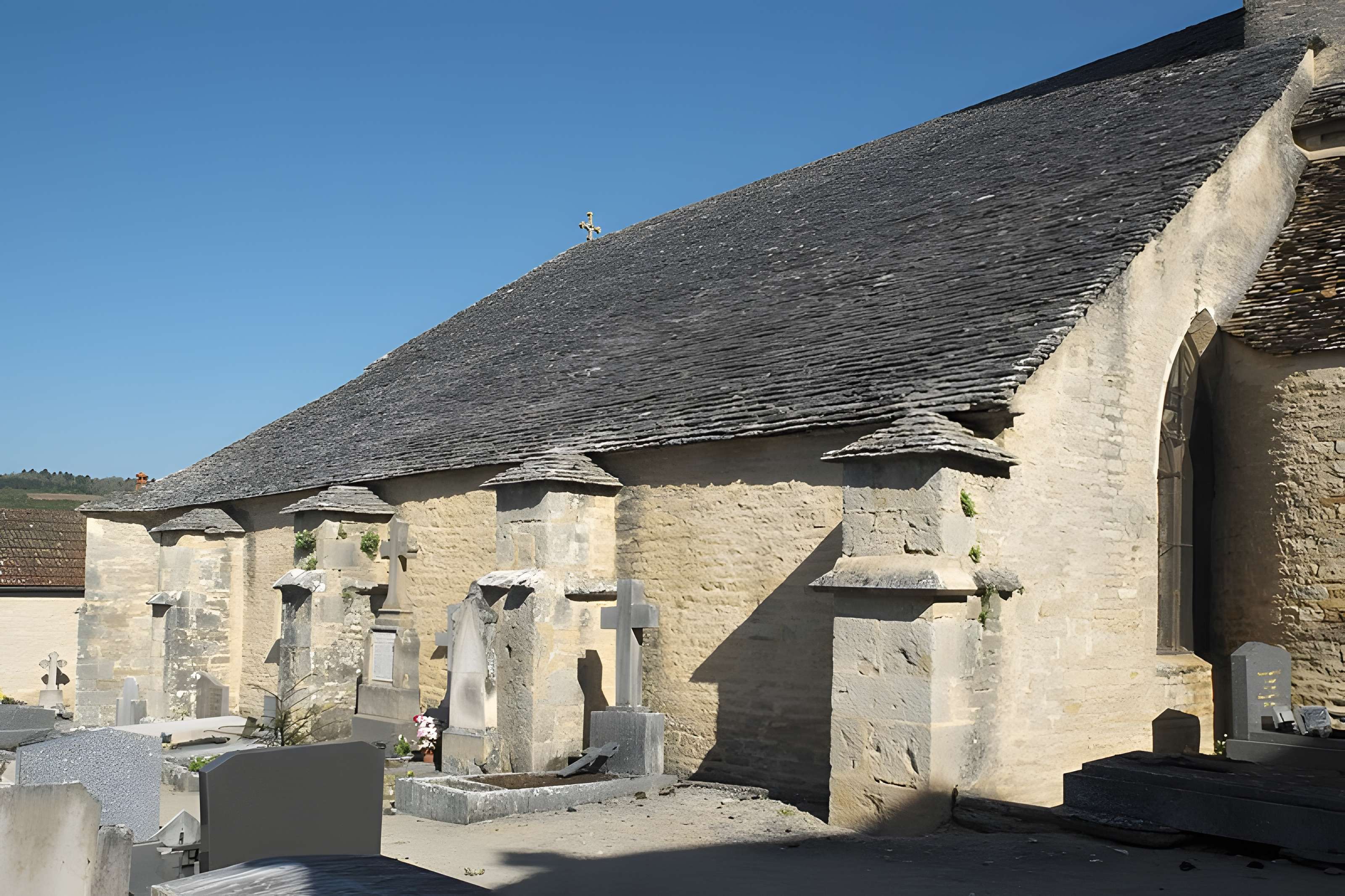 Église Saint-Germain-d'Auxerre de Monthelie