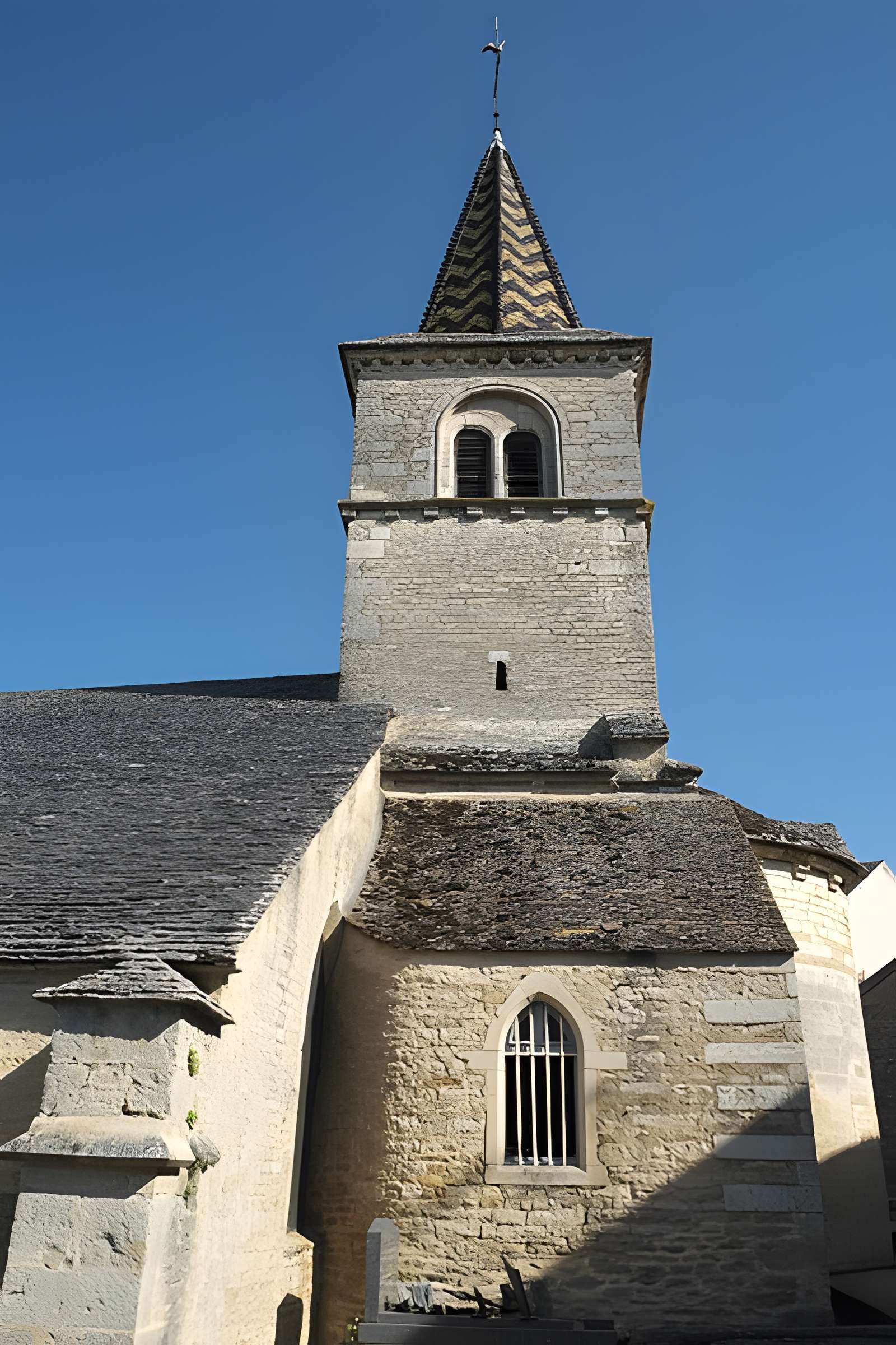 Église Saint-Germain-d'Auxerre de Monthelie