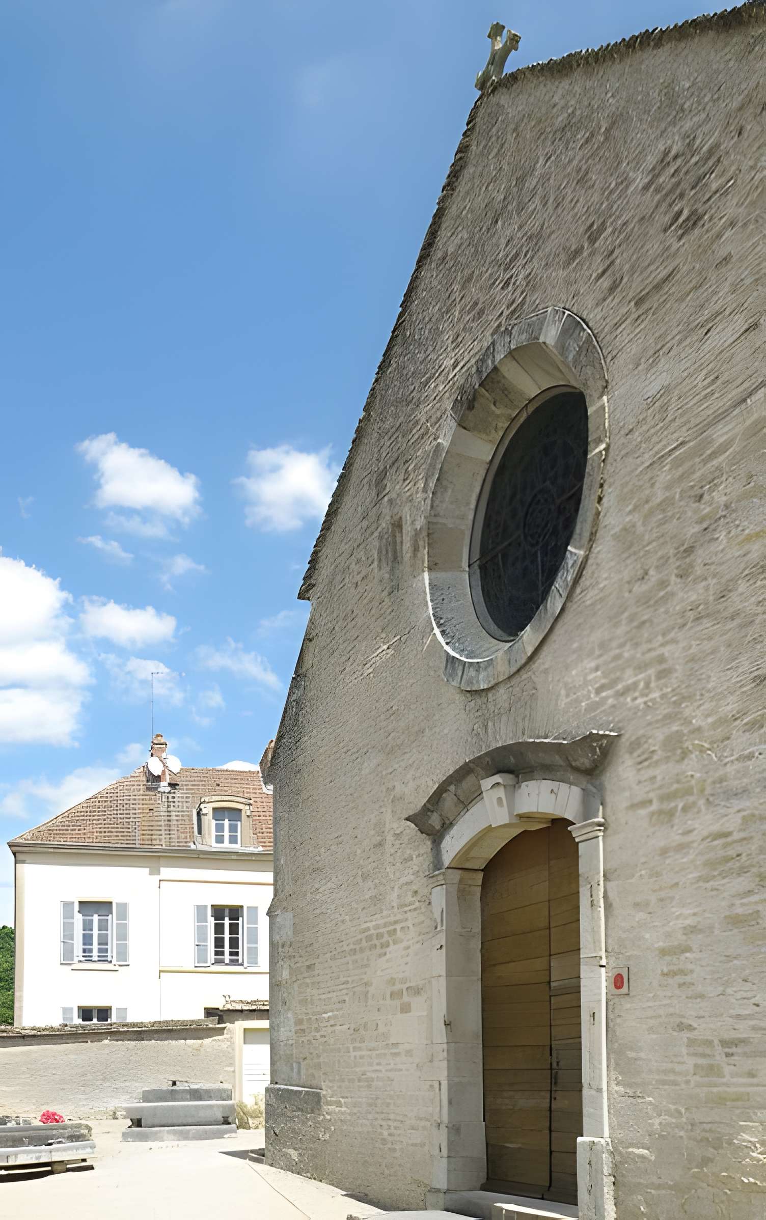 Église Saint-Germain-d'Auxerre de Monthelie