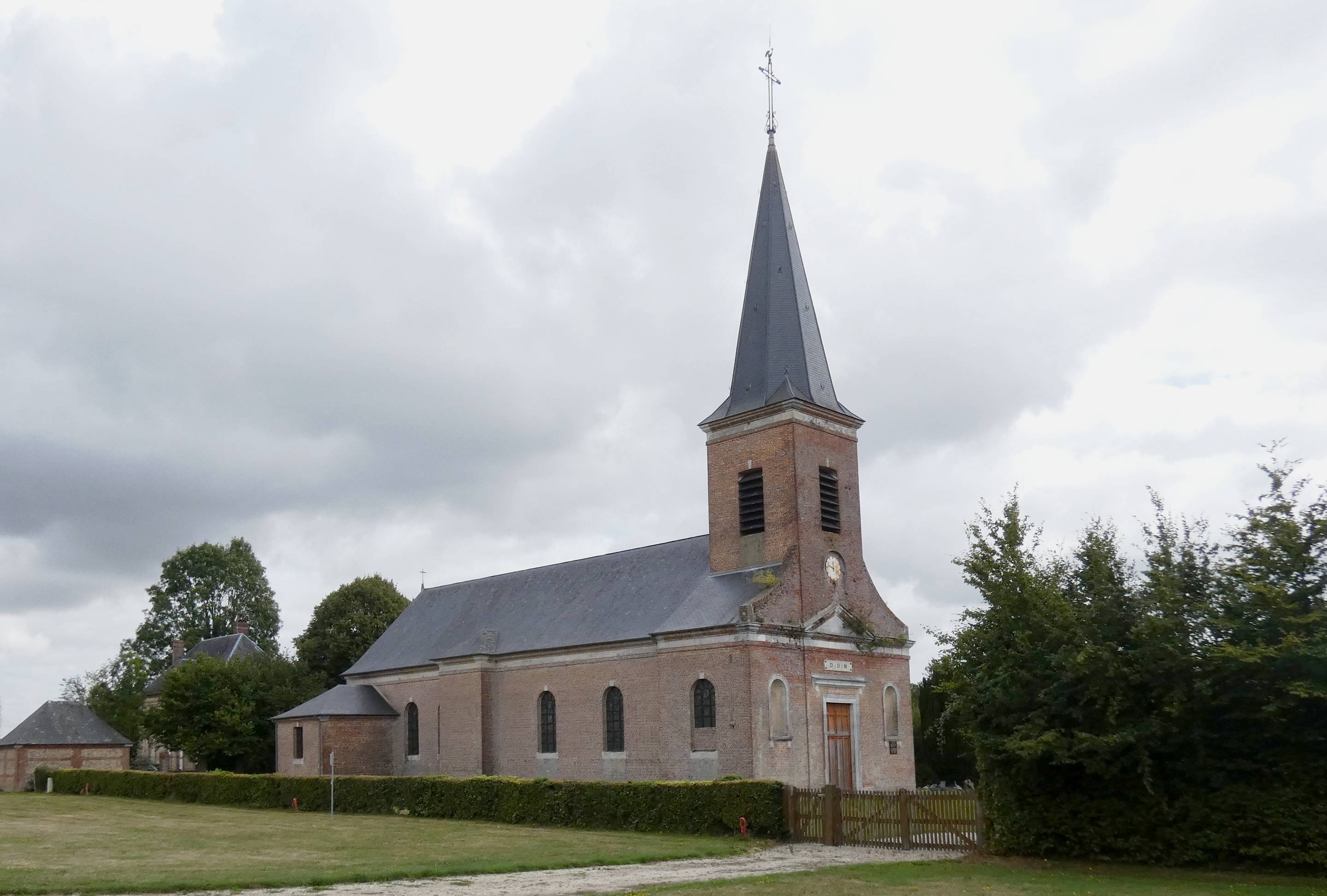 Photo de Saint-Gourgon d'Avernes-Saint-Gourgon-kerk