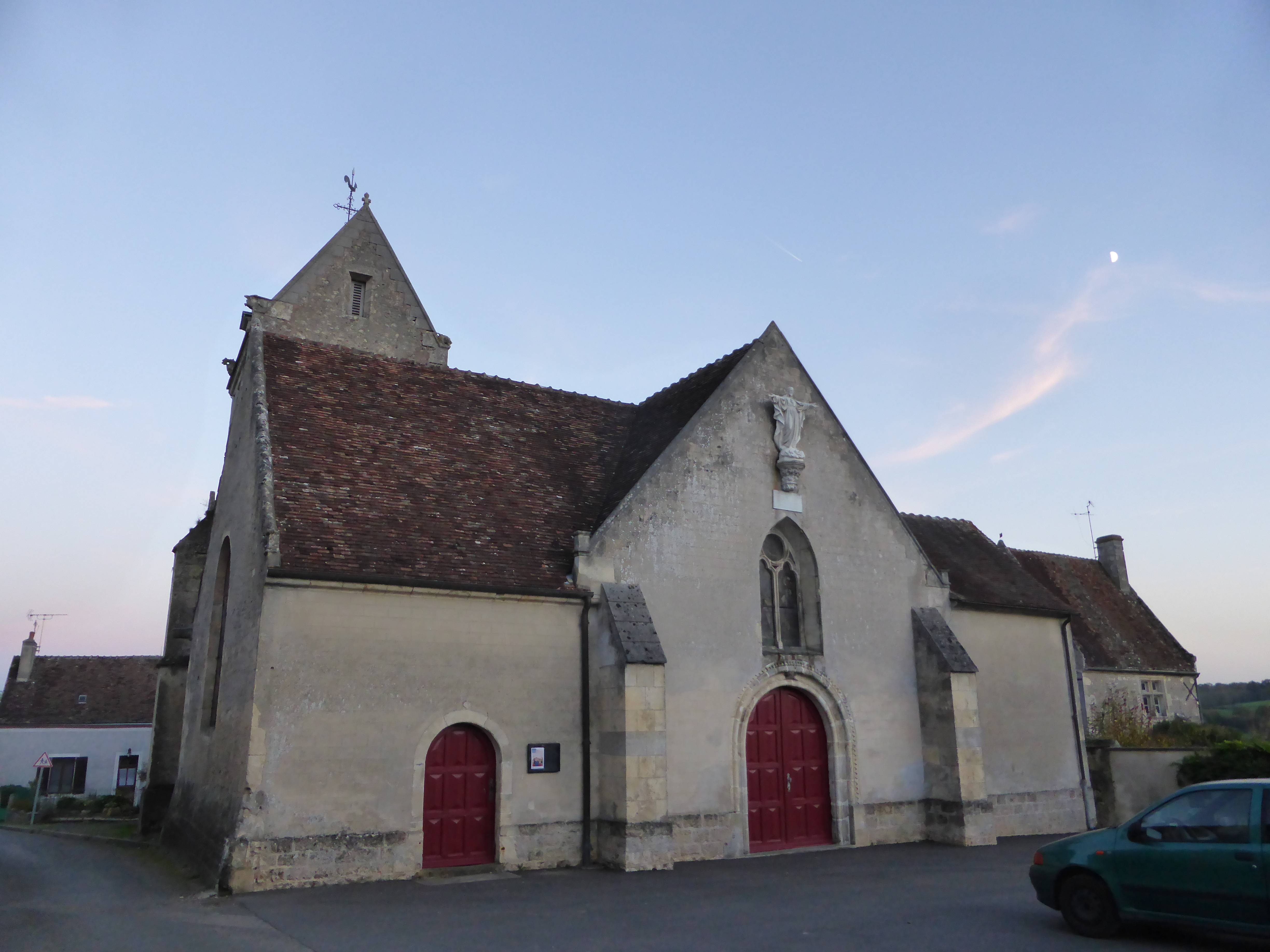 Photo de Notre-Dame de Bellou-le-Trichard Church