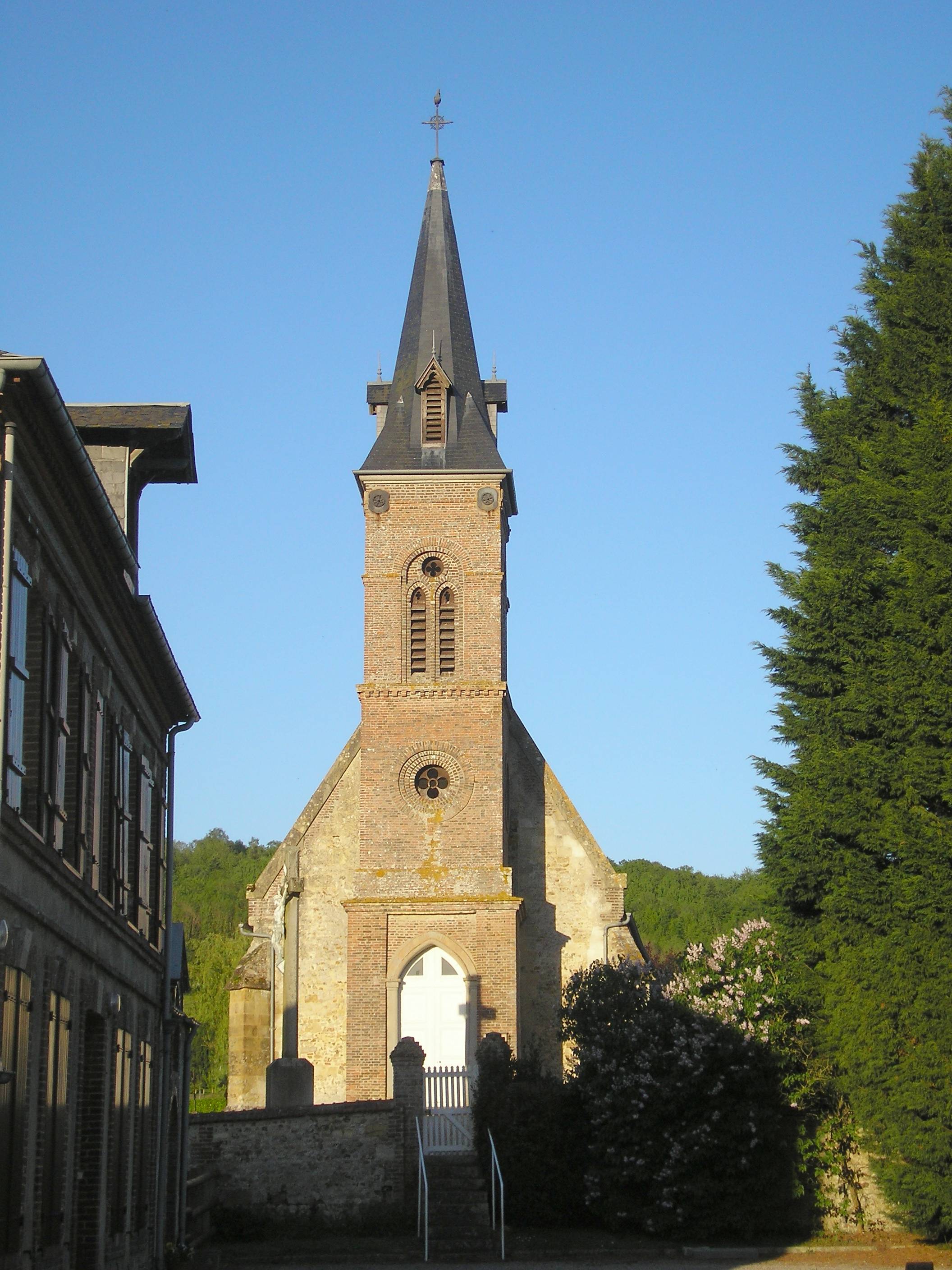 Photo de Canapvilleの聖アンビン教会