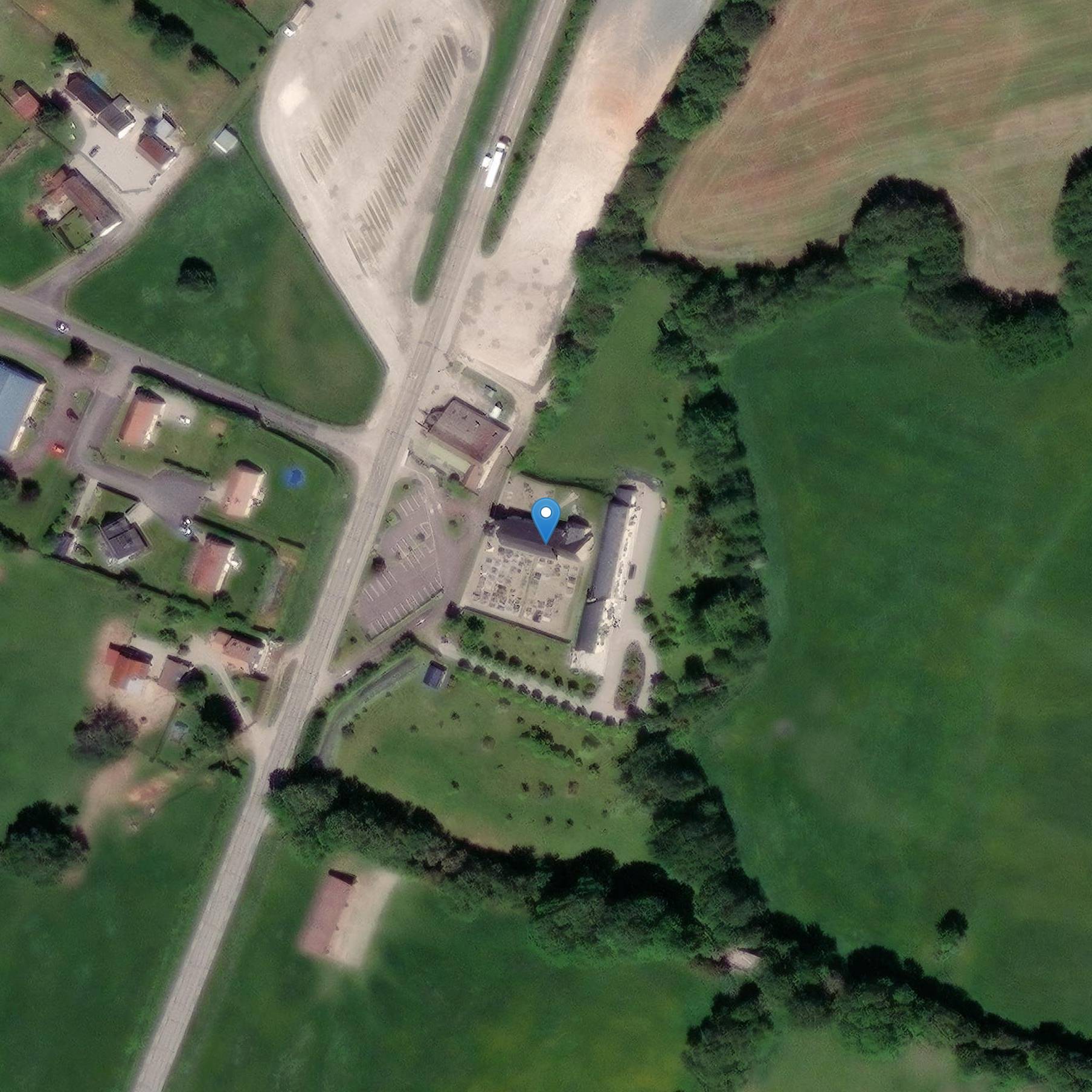 Photo de Kirche Saint-Pierre de Marmouillé