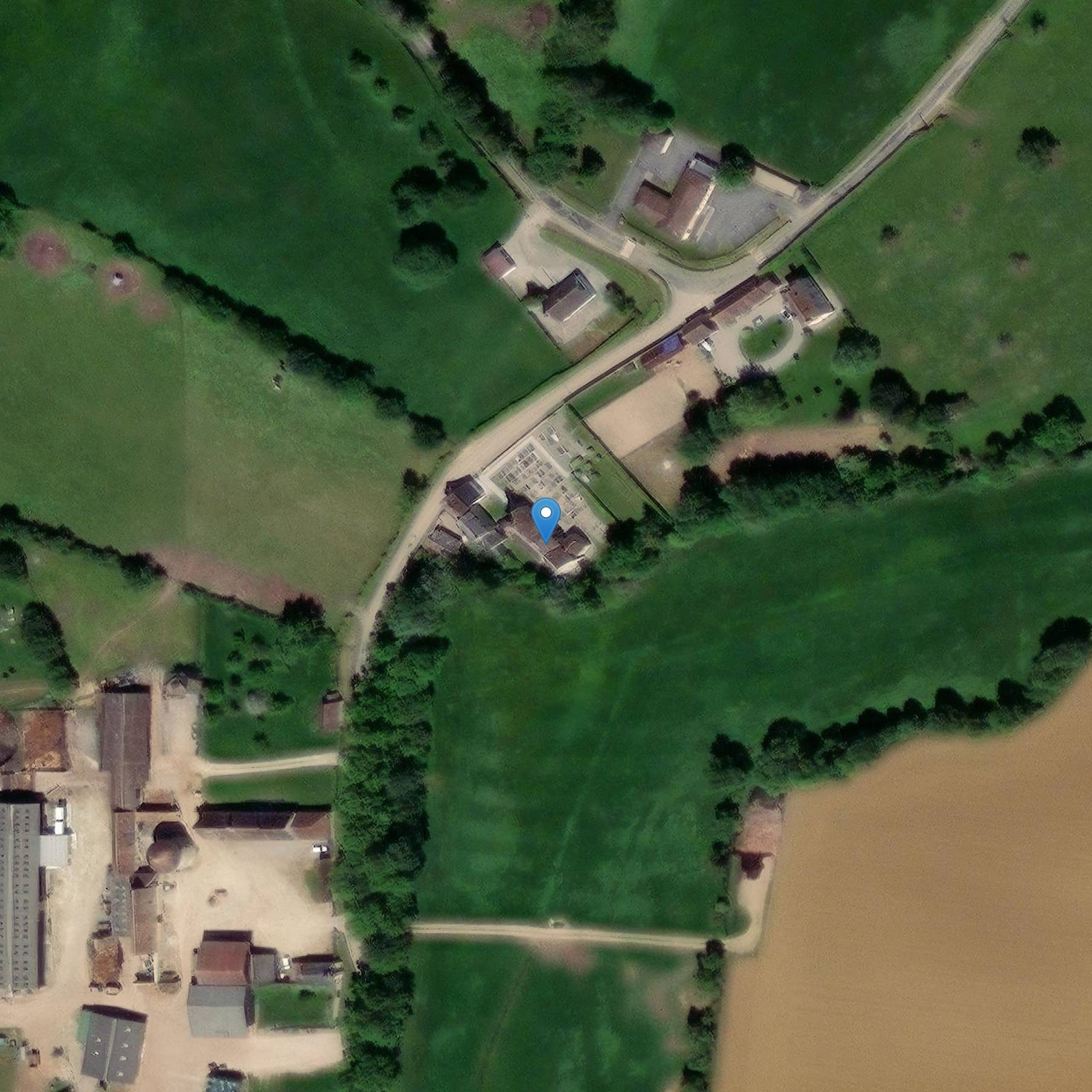 Photo de Saint-Remi Church of Neuville-Près-Sées