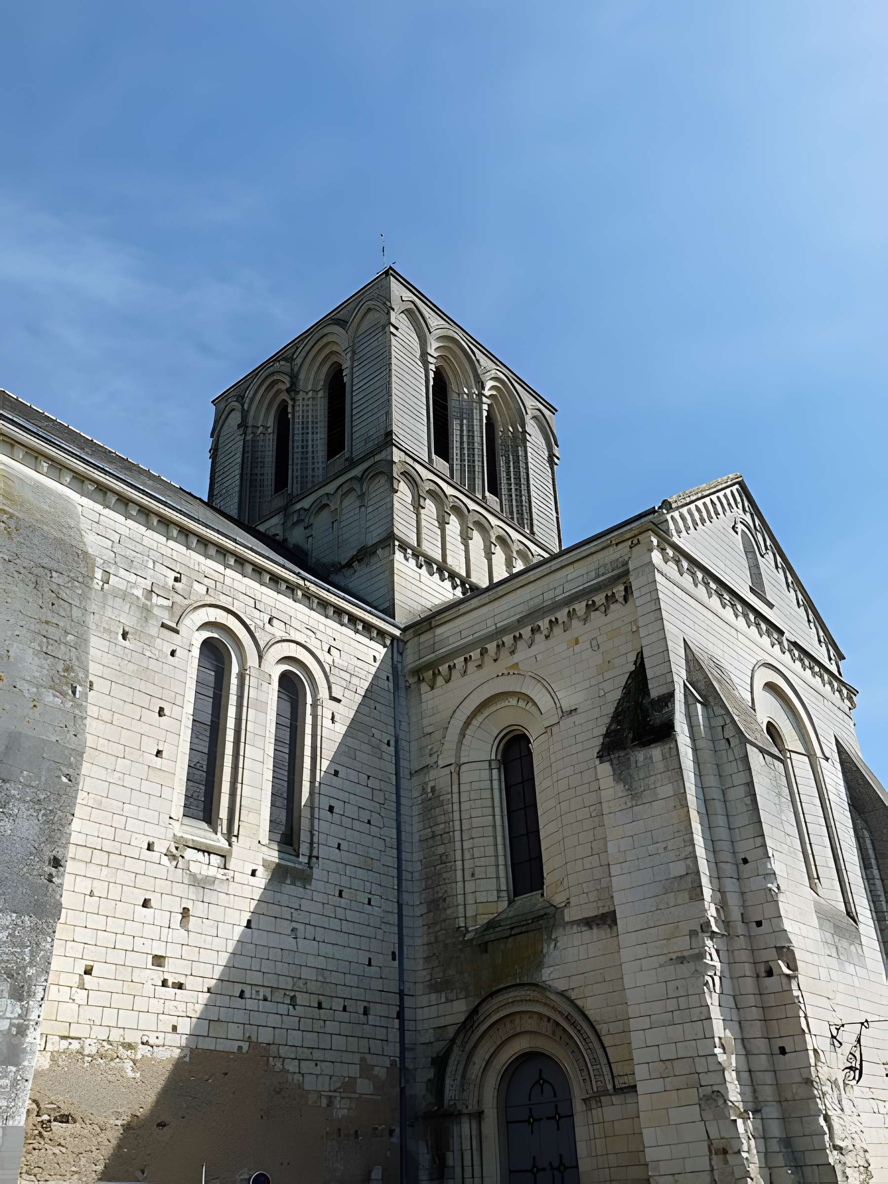 Église Saint-Gervais-et-Saint-Protais de Brion