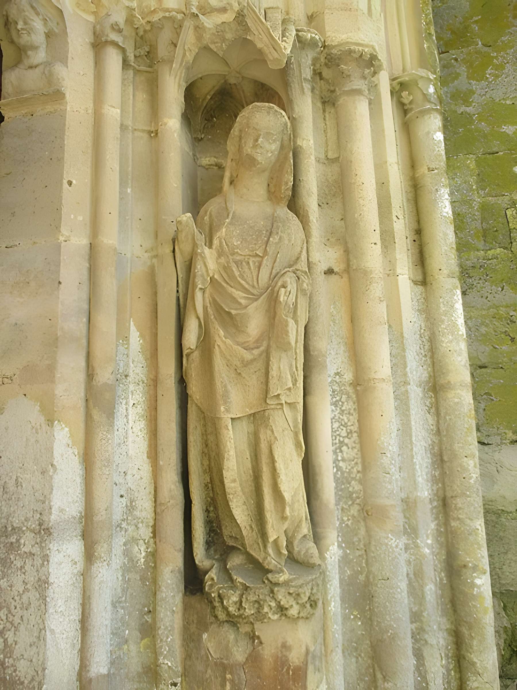 Église Saint-Gervais-et-Saint-Protais de Dixmont