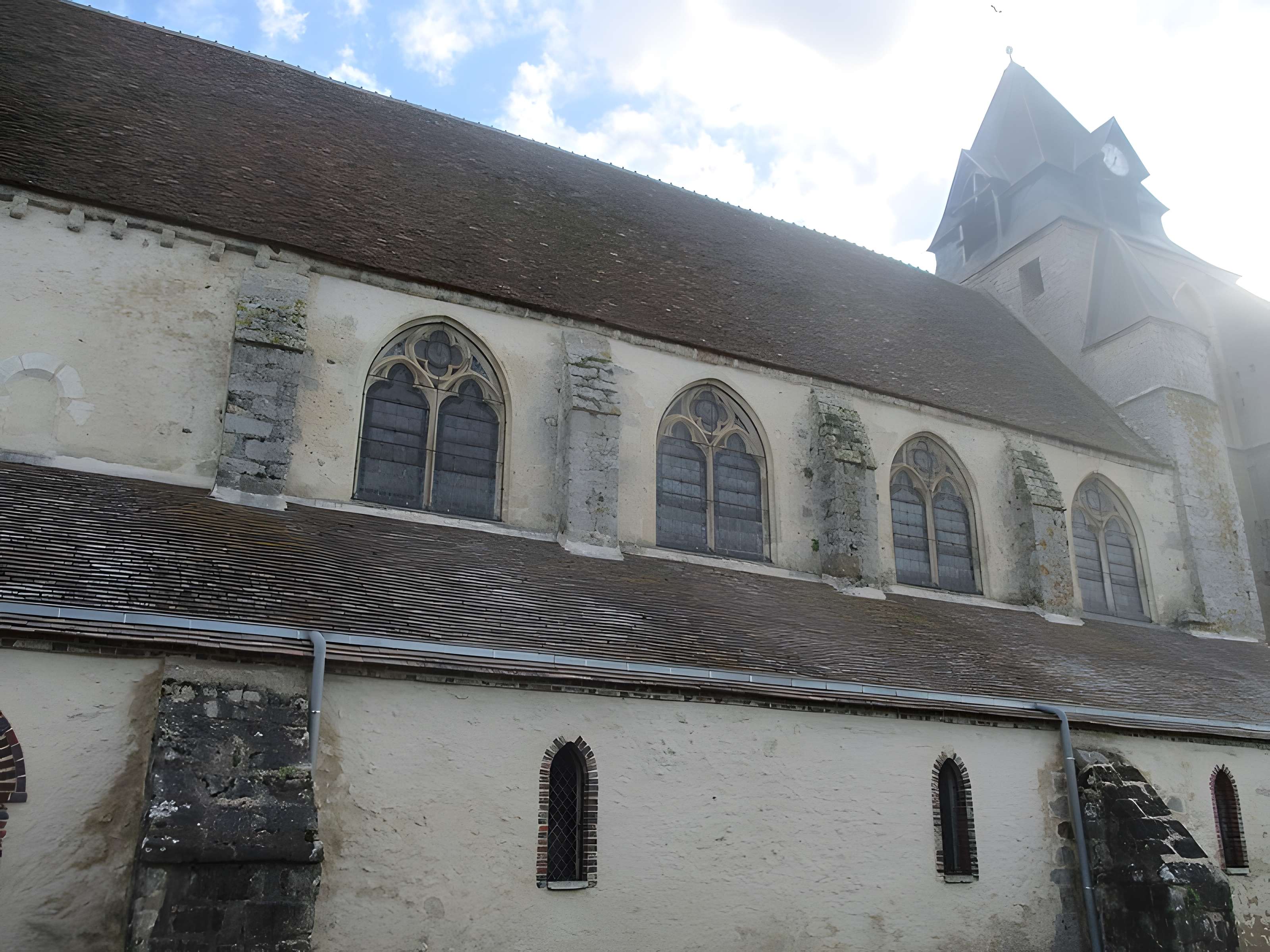 Église Saint-Gervais-et-Saint-Protais de Dixmont