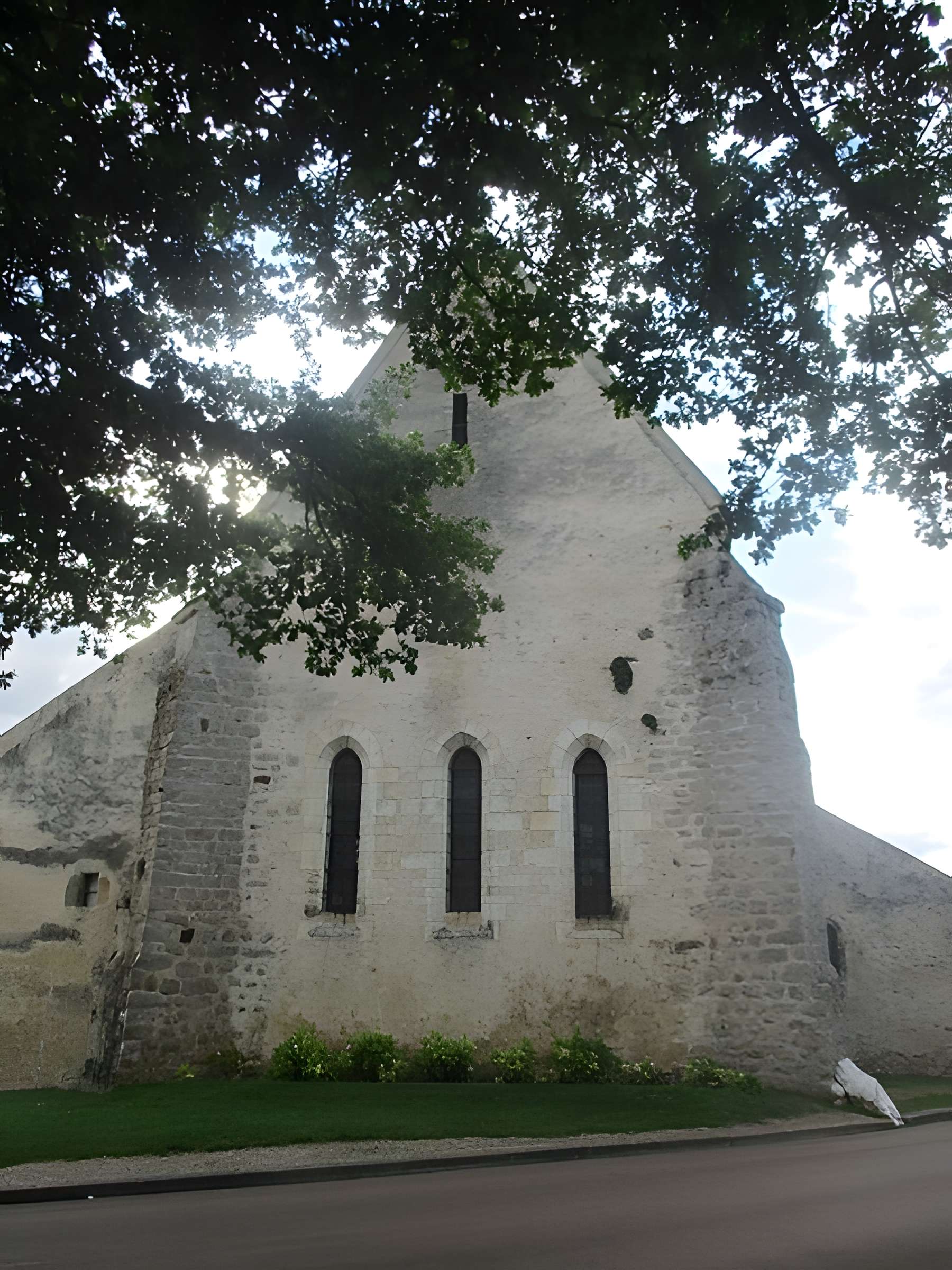 Église Saint-Gervais-et-Saint-Protais de Dixmont