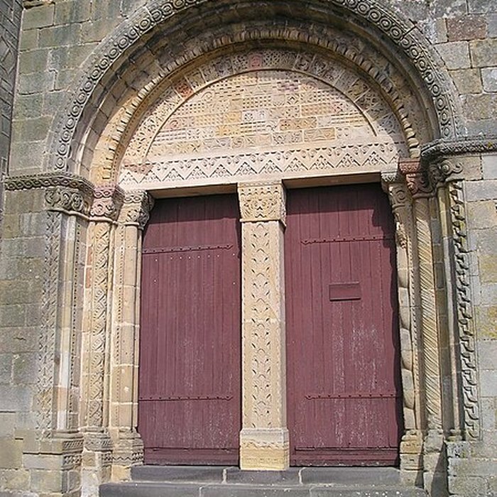 Photo de Église Saint-Gervais-et-Saint-Protais du Montet