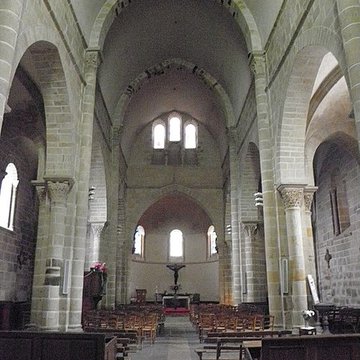Église Saint-Gervais-et-Saint-Protais du Montet