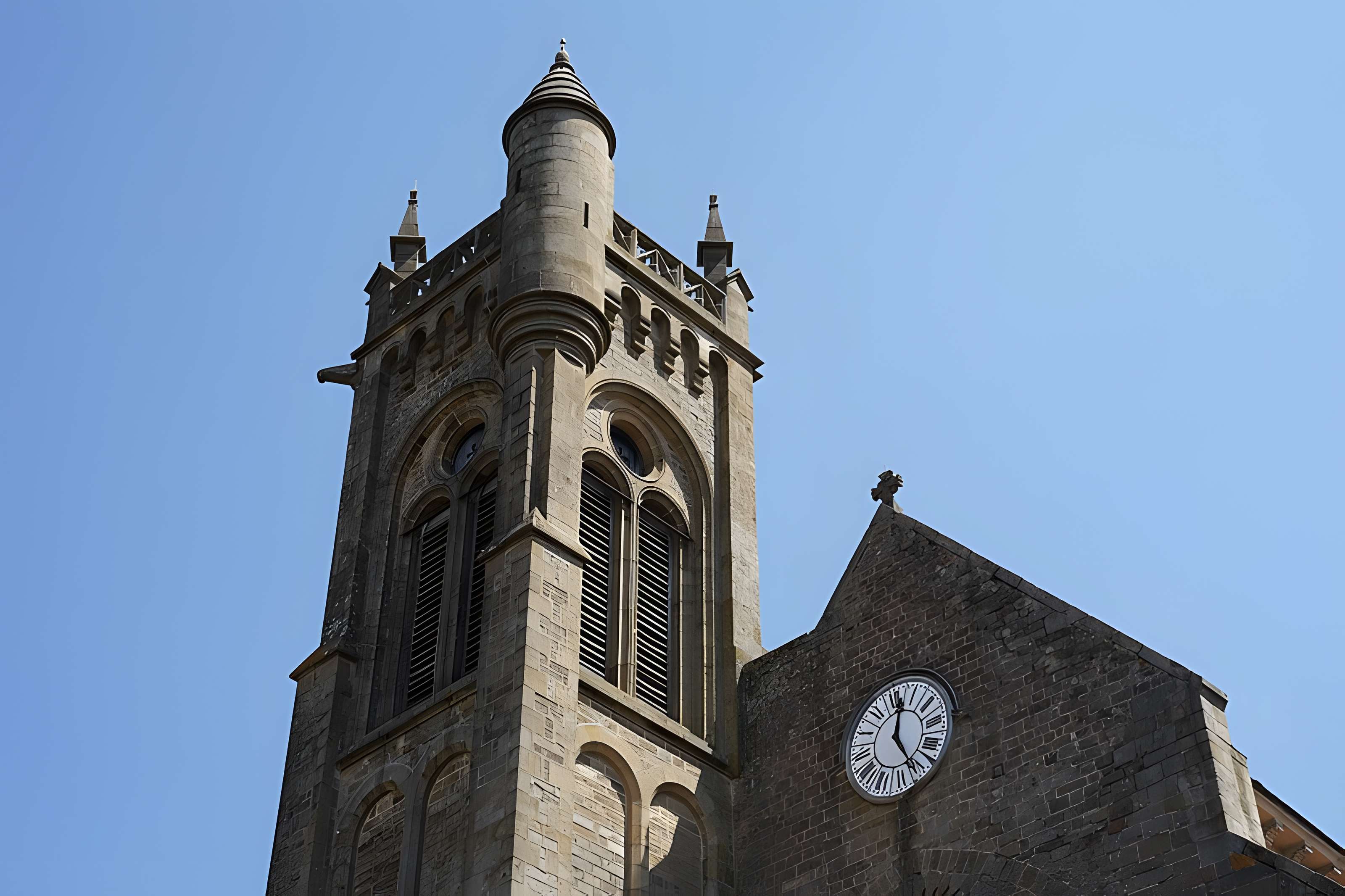 Église Saint-Gervais-et-Saint-Protais du Montet