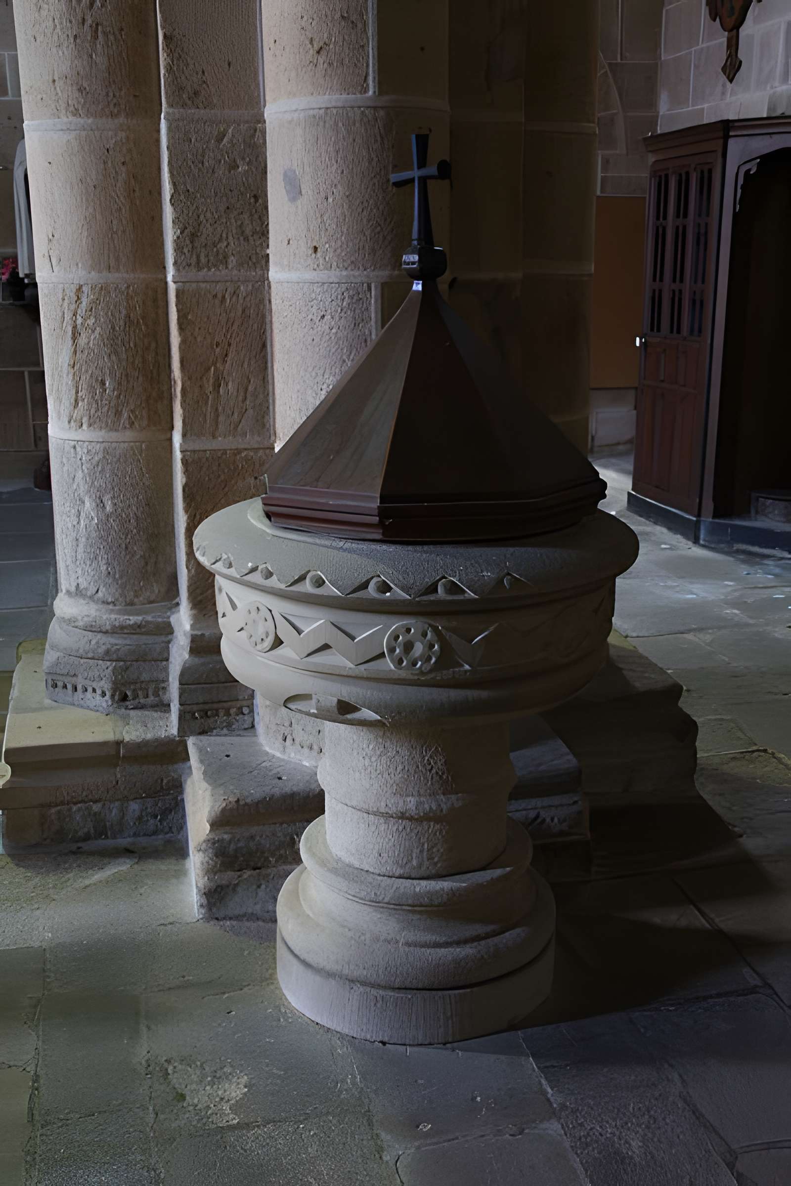 Église Saint-Gervais-et-Saint-Protais du Montet
