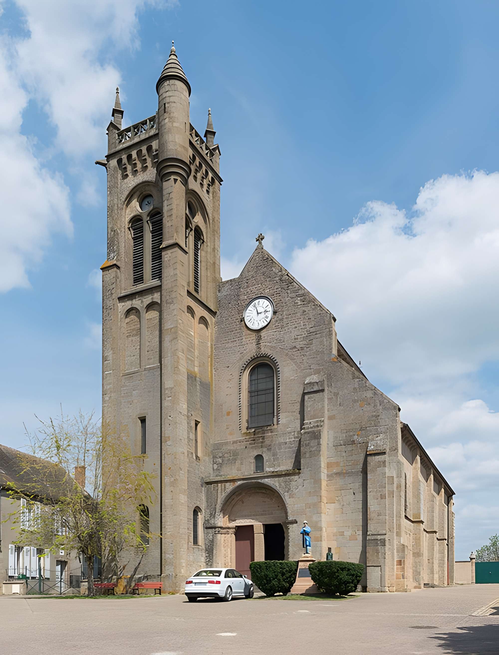 Église Saint-Gervais-et-Saint-Protais du Montet