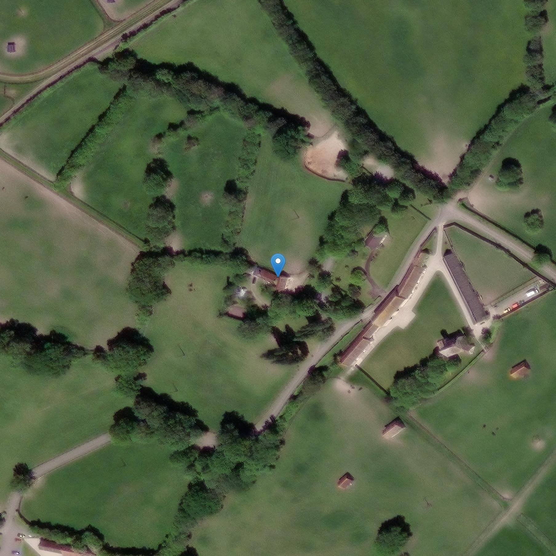 Photo de Saint-Pierre de la Roche-de-Nonant Church