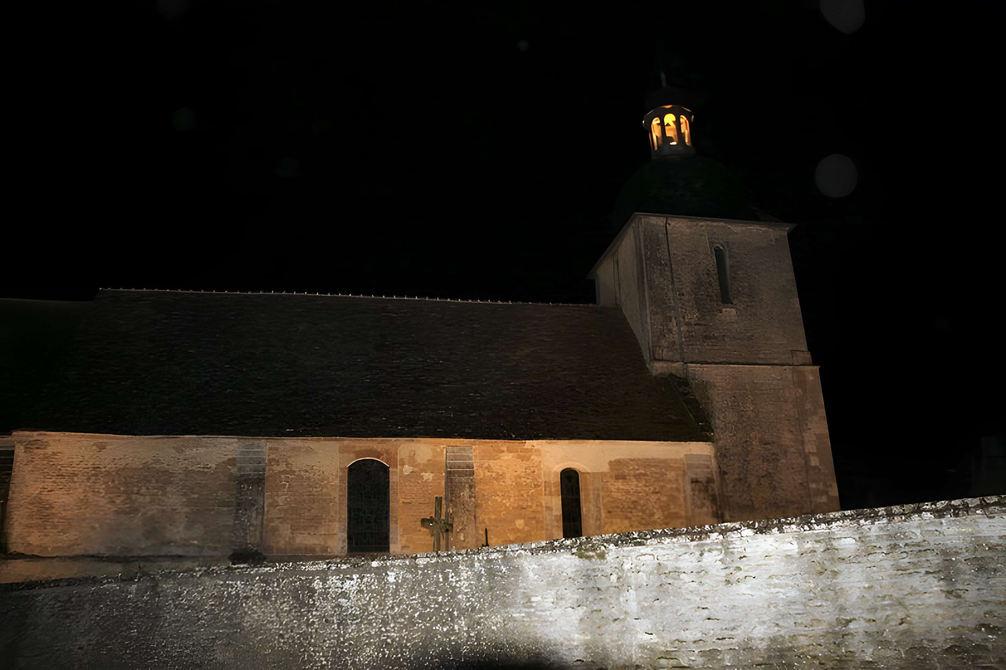 Église Saint-Gervais-Saint-Protais de Courcy