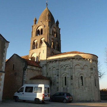 Église Saint-Gervais-Saint-Protais de Pérignac