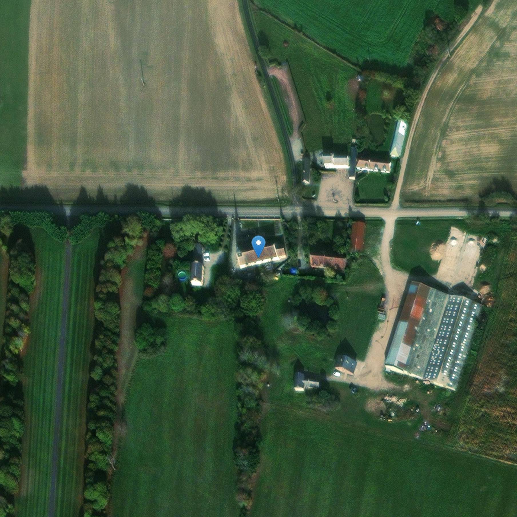 Photo de Kerk van de Heilige Drie-eenheid van de Drie-eenheid