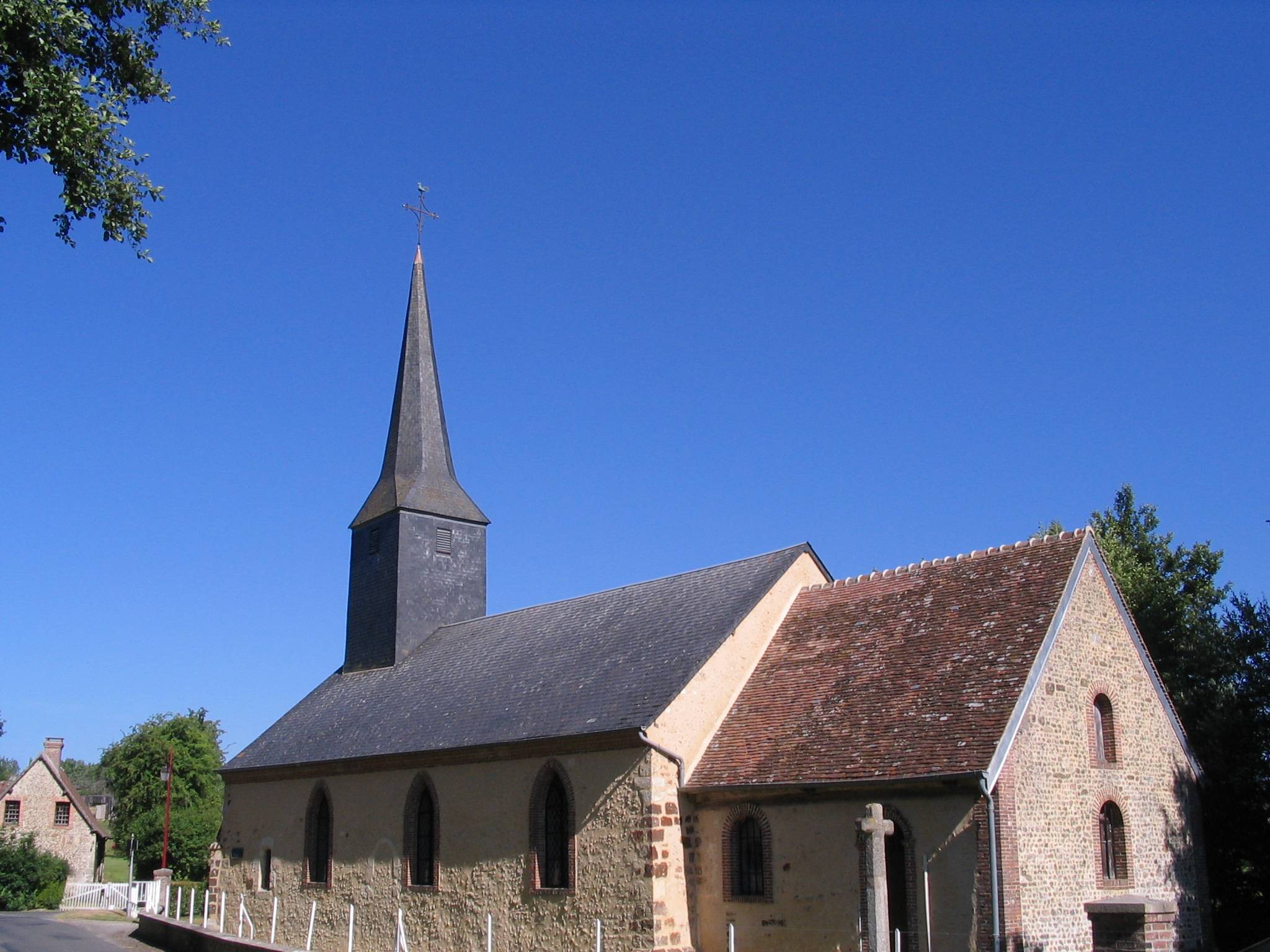 Photo de Église Saint-Pierre du Ménil-Bérard