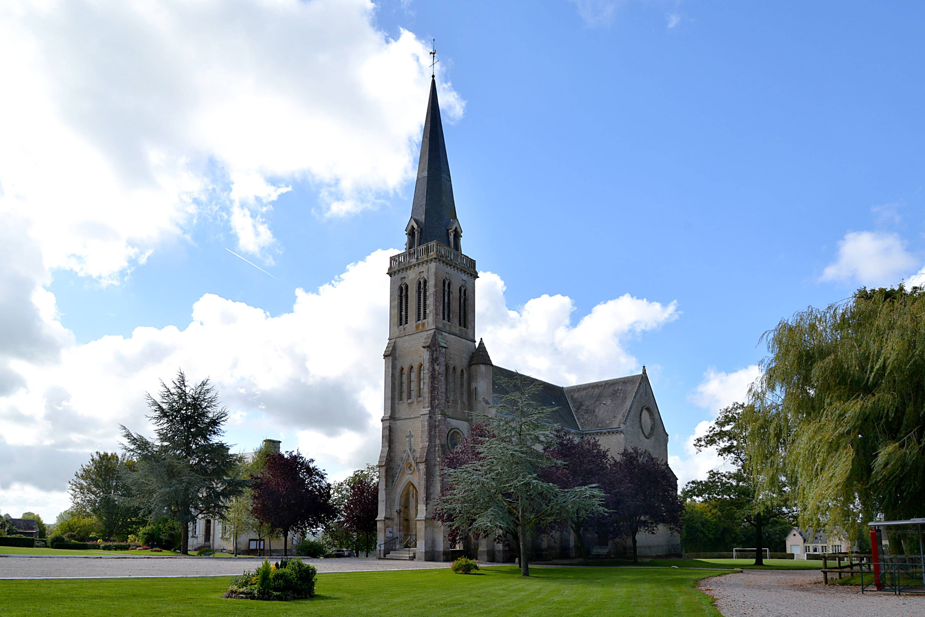 Photo de Notre Dame de l'Assumption du Pin-au-Haras Church