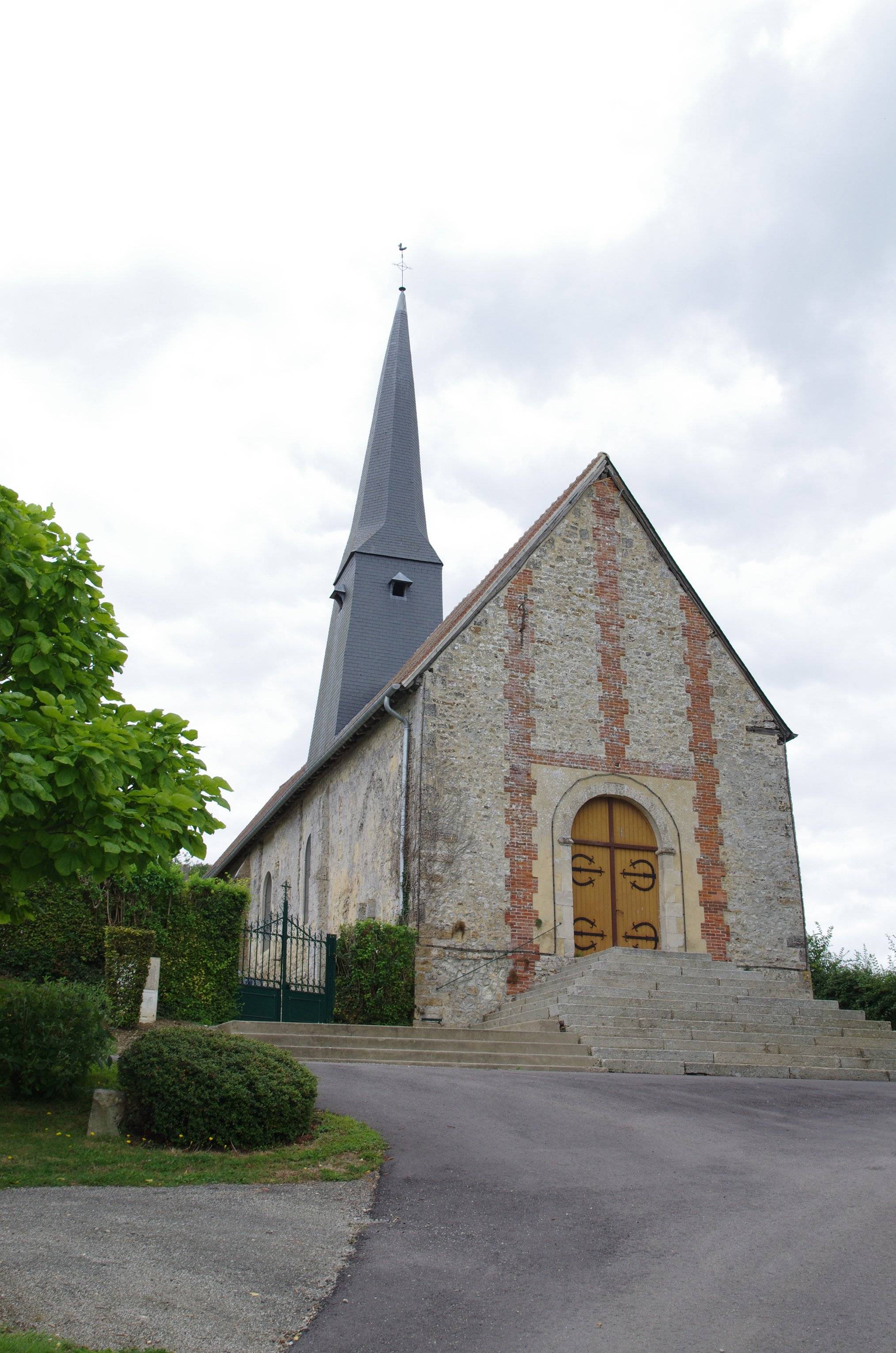 Photo de Chiesa di Notre-Dame de Mardilly