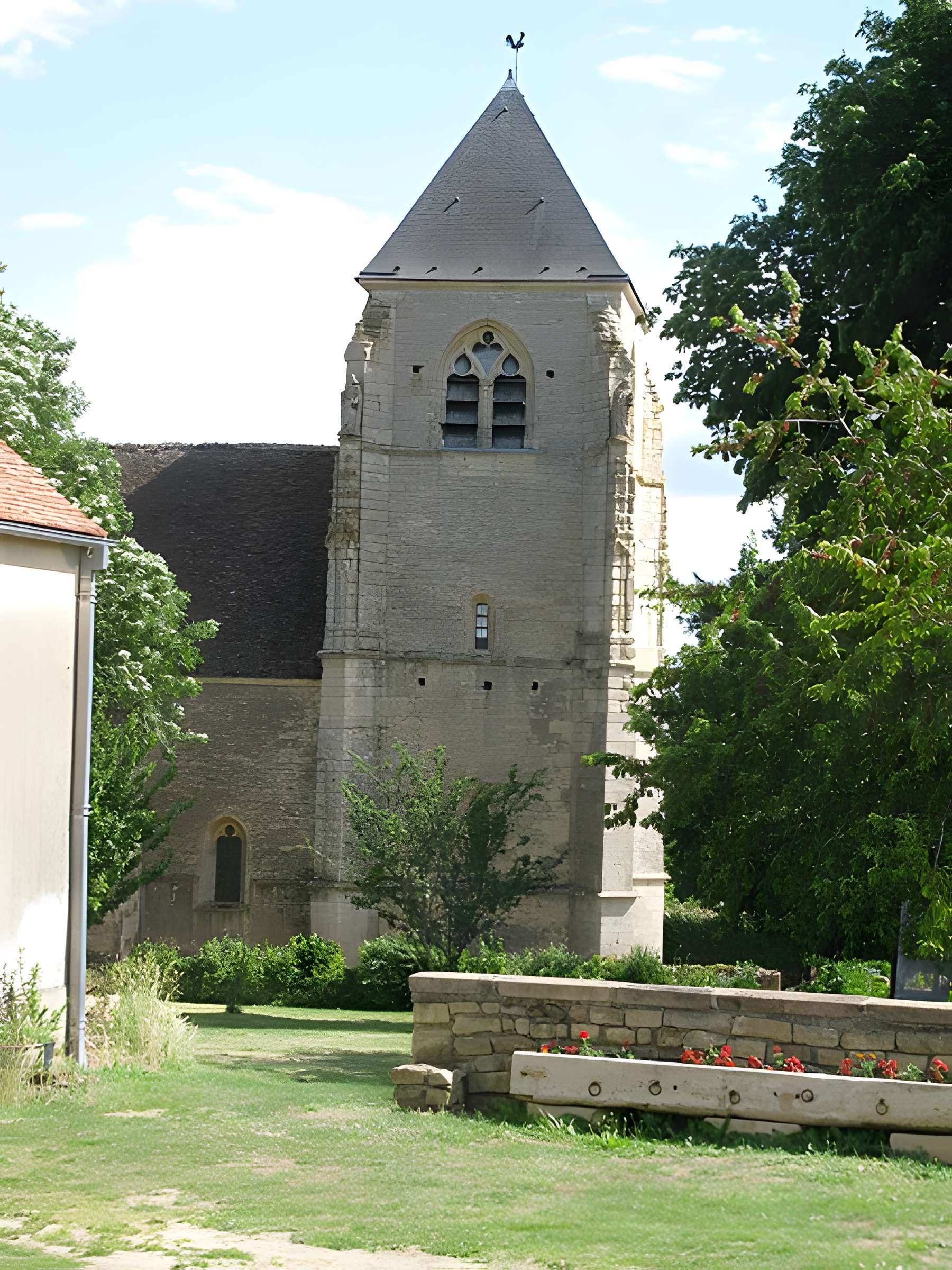Église Saint-Hilaire de Challement