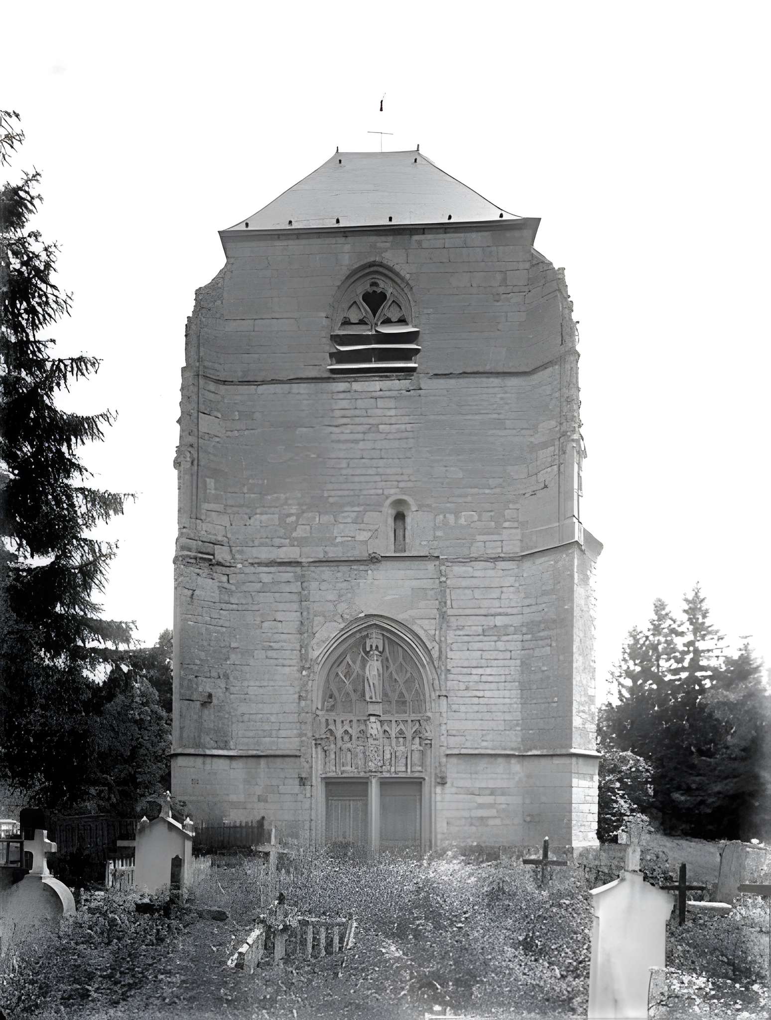 Église Saint-Hilaire de Challement