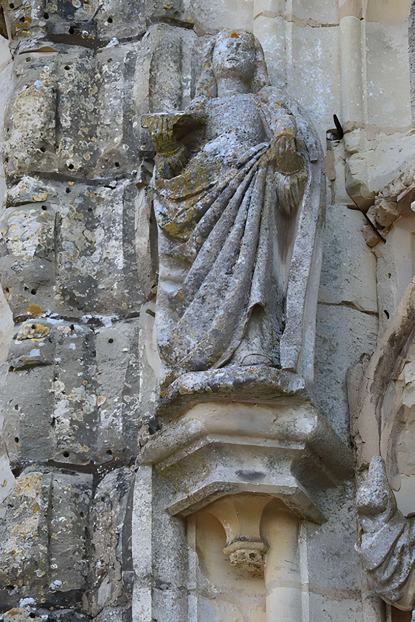 Église Saint-Hilaire de Challement