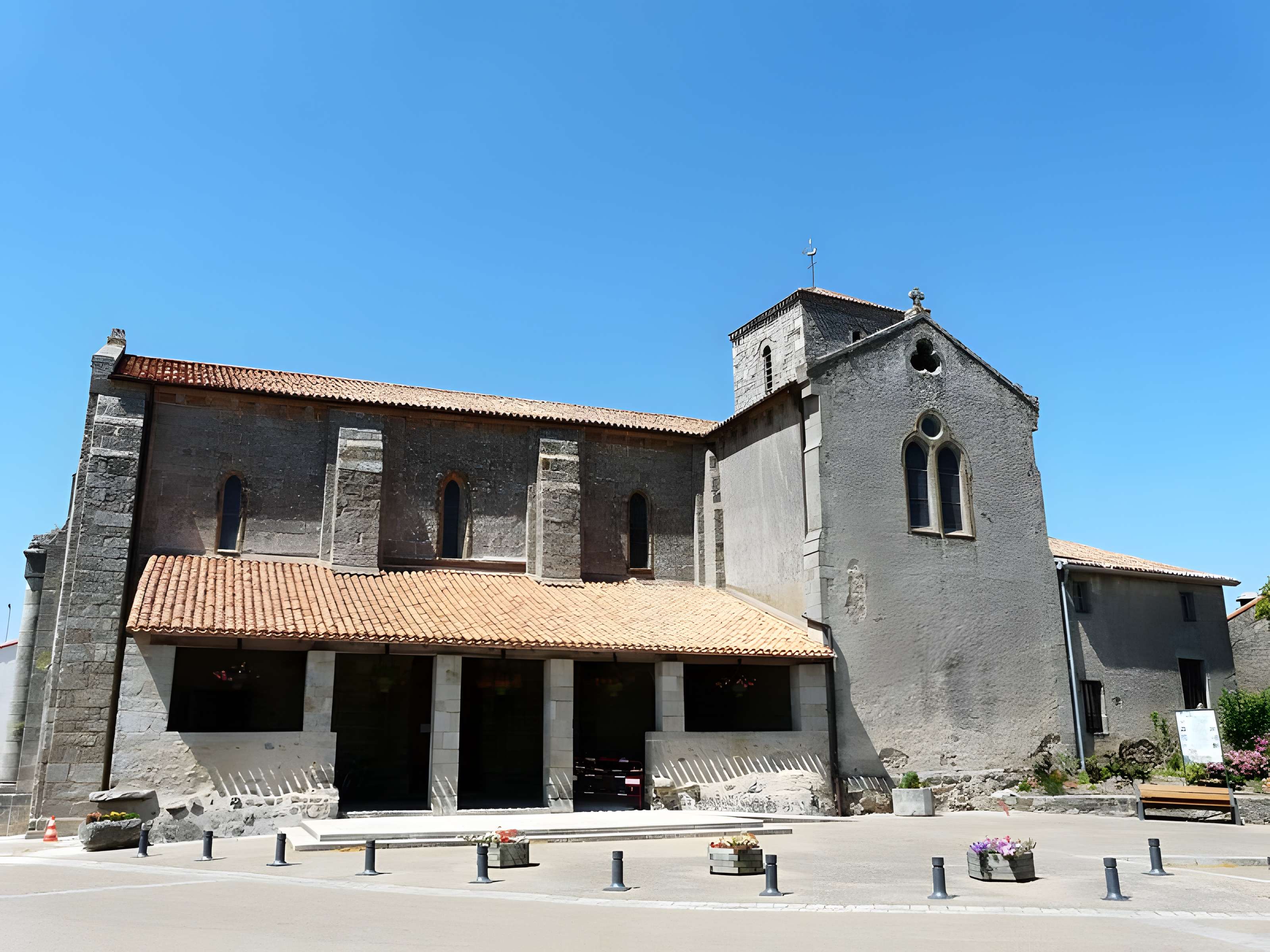 Église Saint-Hilaire de Gourgé 