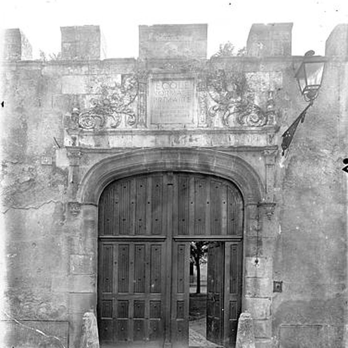 Photo de Église Saint-Hilaire le Grand de Poitiers