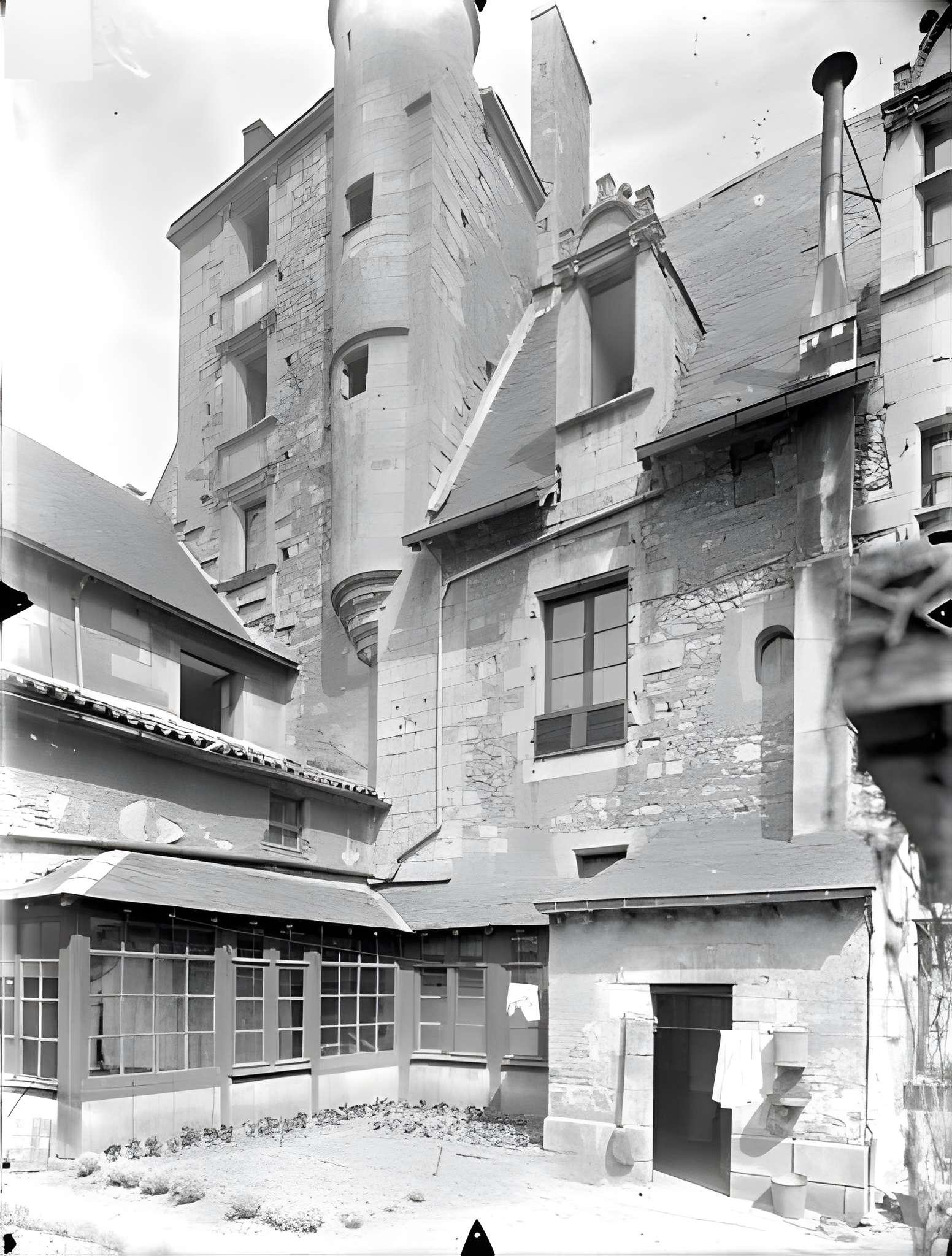 Église Saint-Hilaire le Grand de Poitiers