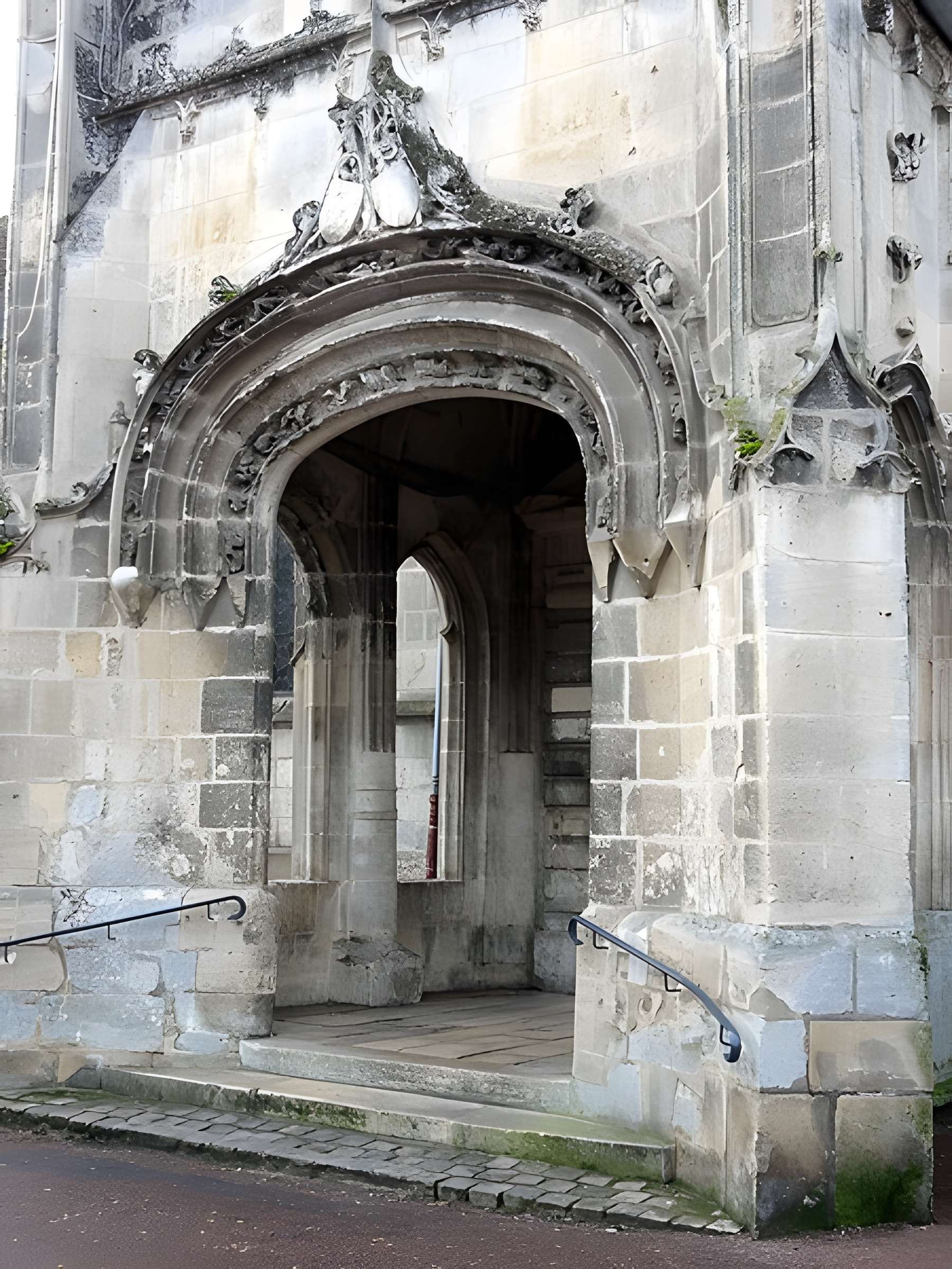 Église Saint-Honoré de Verneuil-en-Halatte