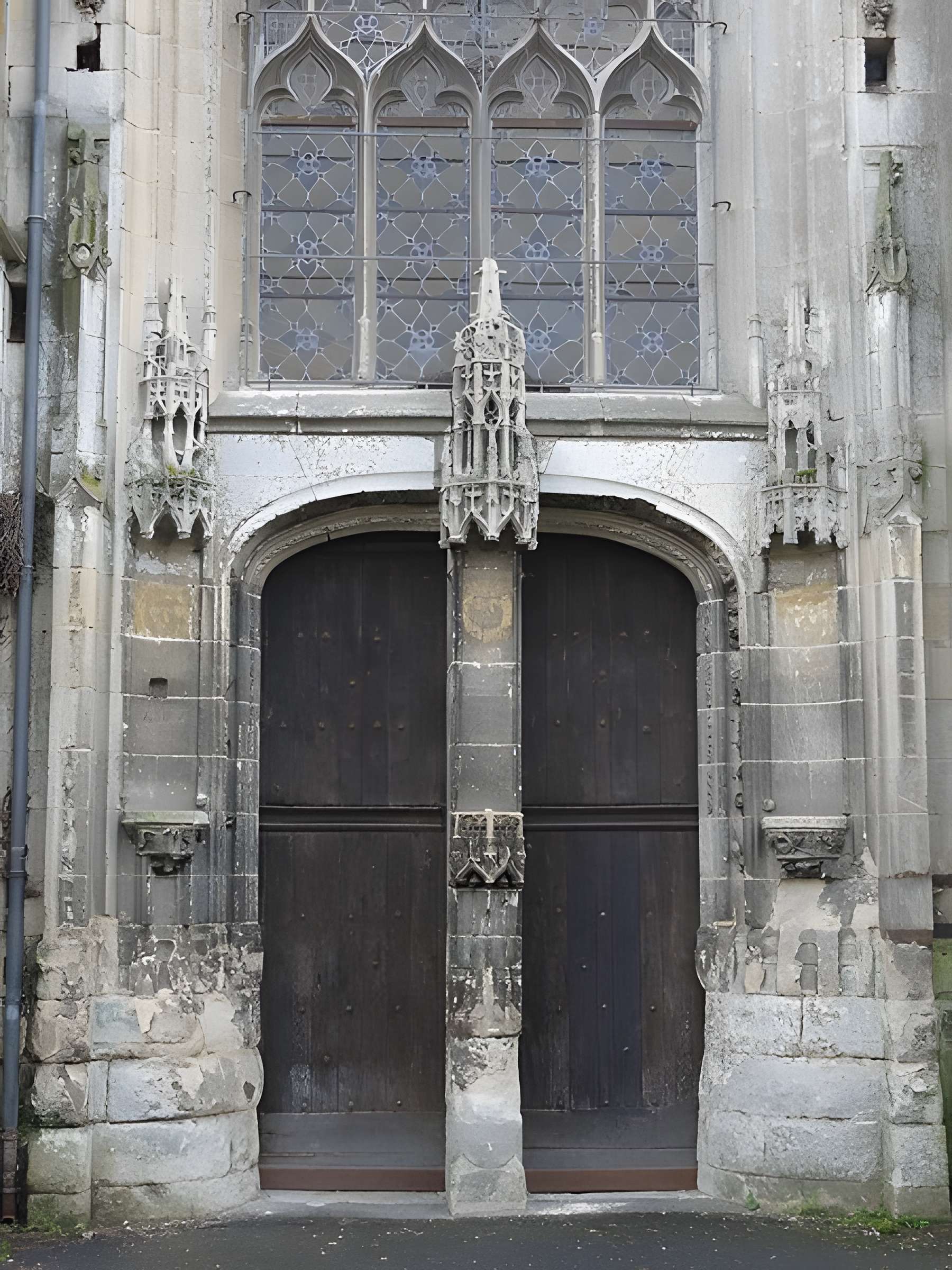 Église Saint-Honoré de Verneuil-en-Halatte
