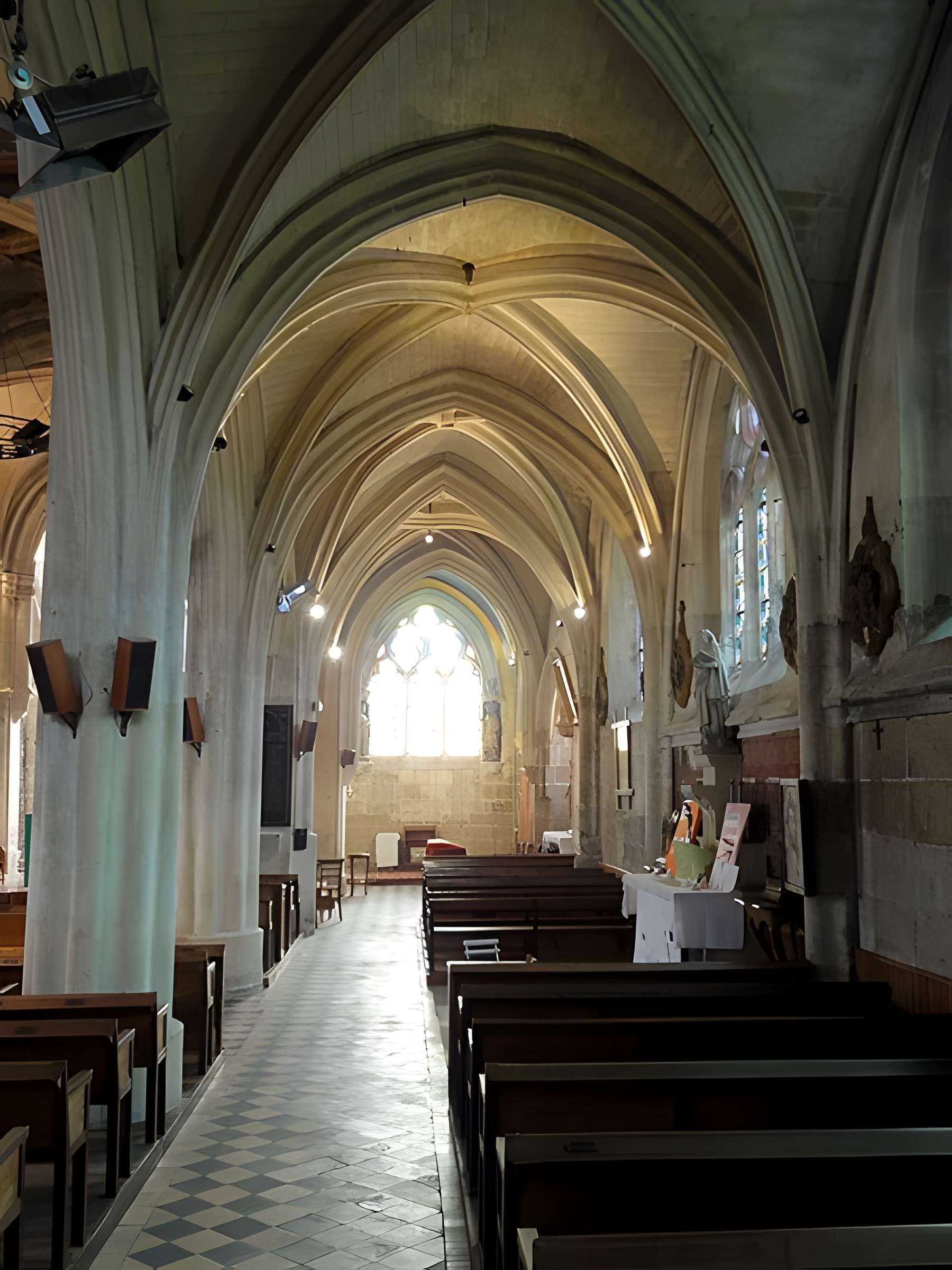 Église Saint-Honoré de Verneuil-en-Halatte