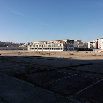 Eglise Saint-Irénée et calvaire