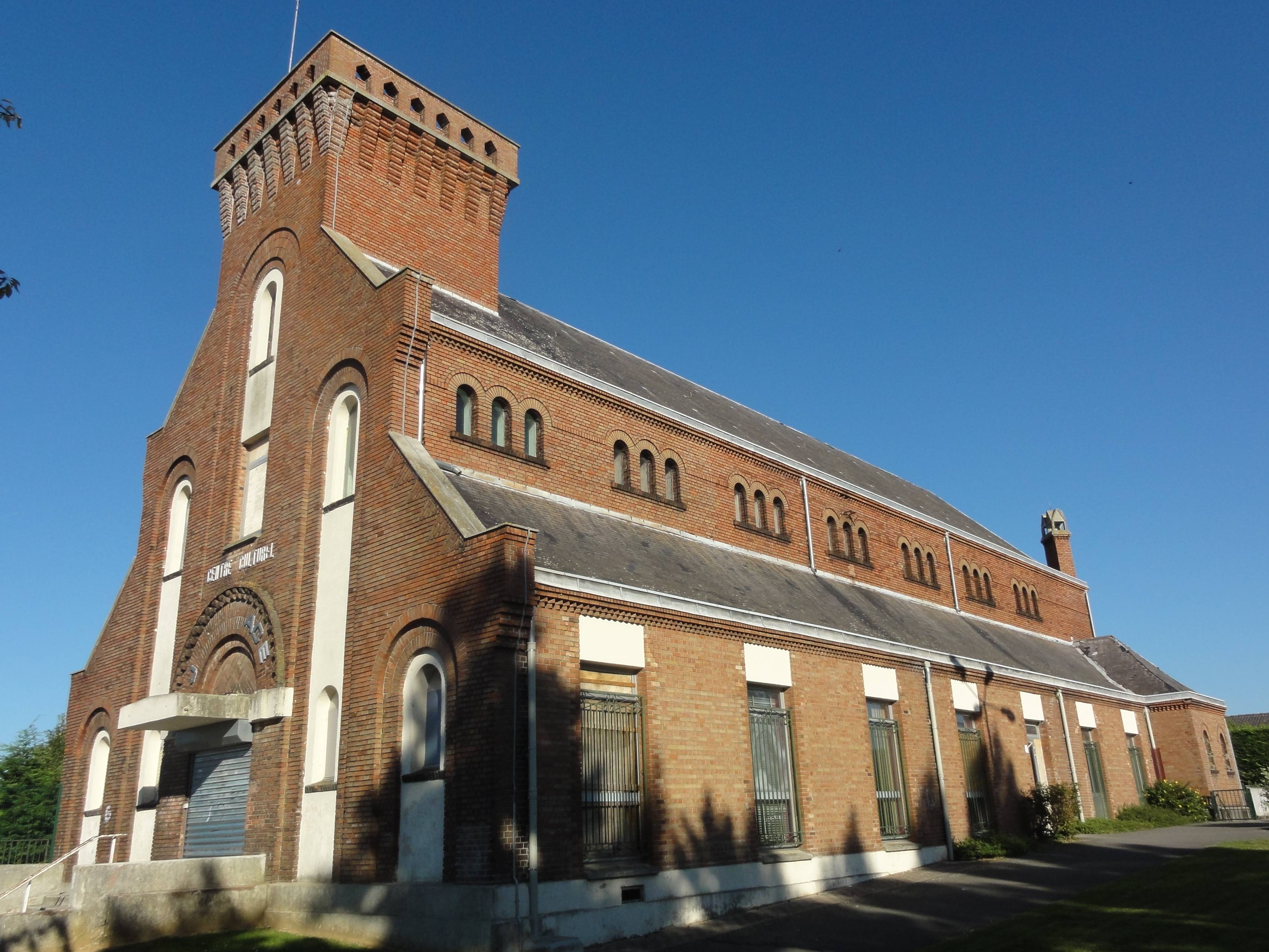 Photo de Chiesa di Santa Teresa di Cité des Alouettes