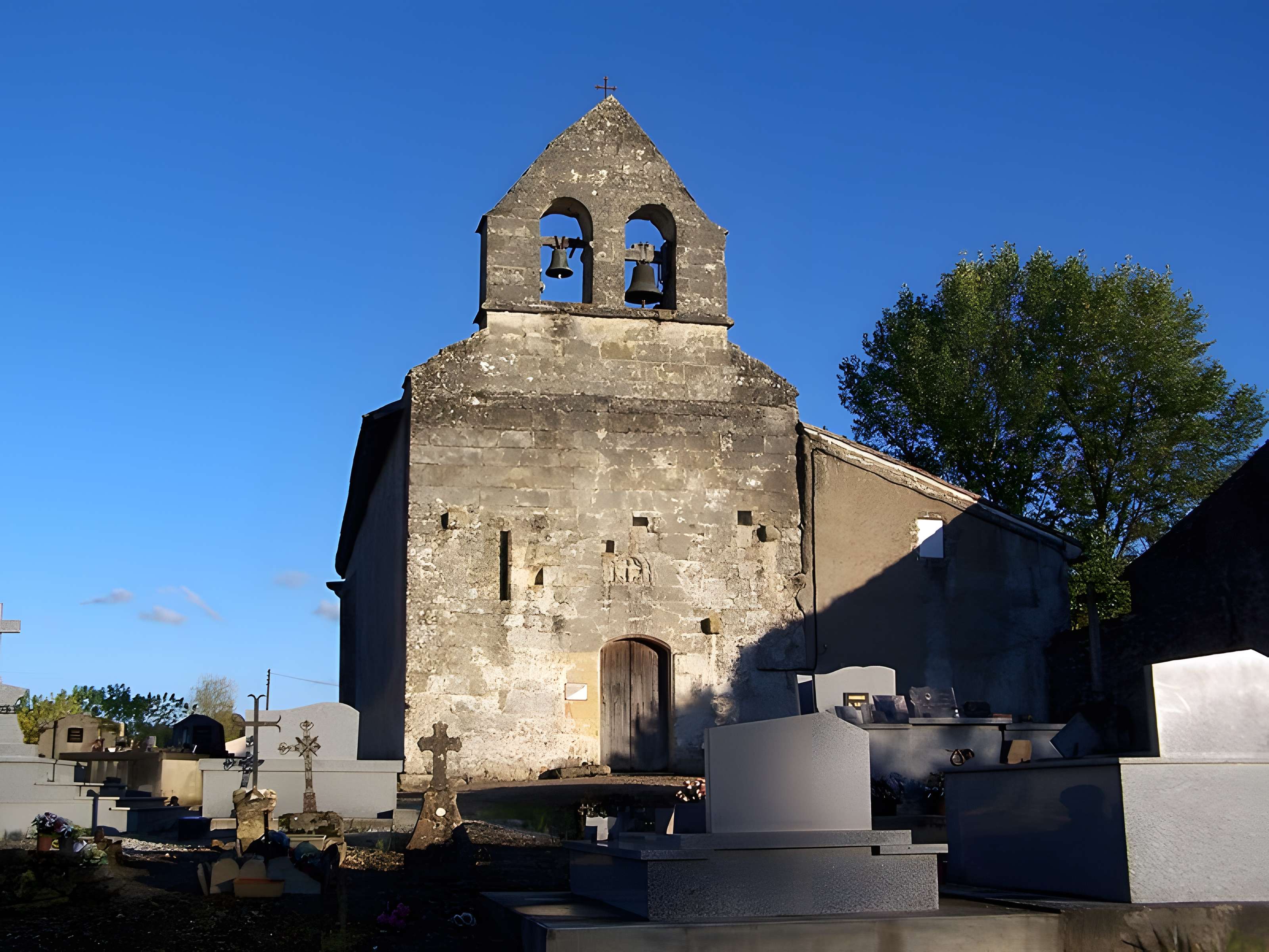 Église Saint-Jacques de Bellebat
