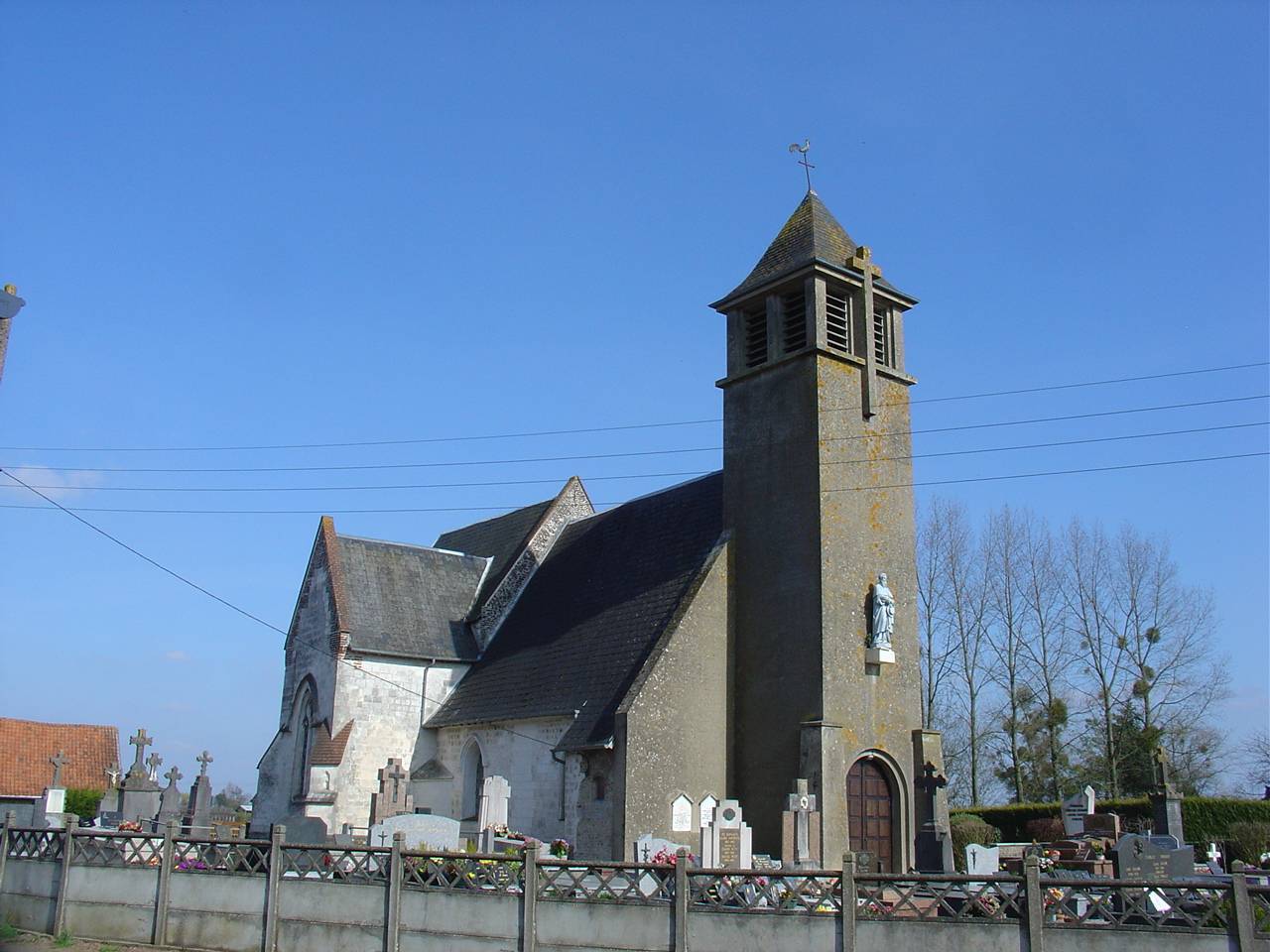 Photo de Chiesa di Santiago de Béalencourt