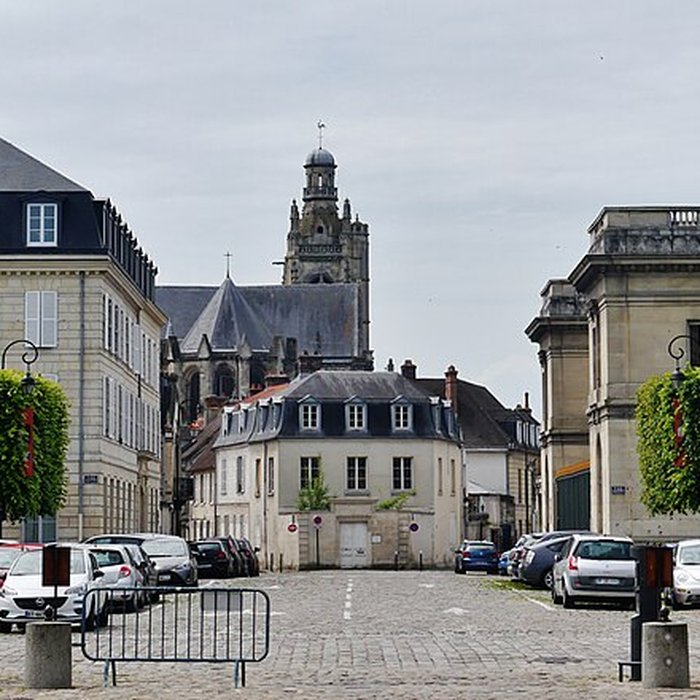 Photo de Église Saint-Jacques de Compiègne