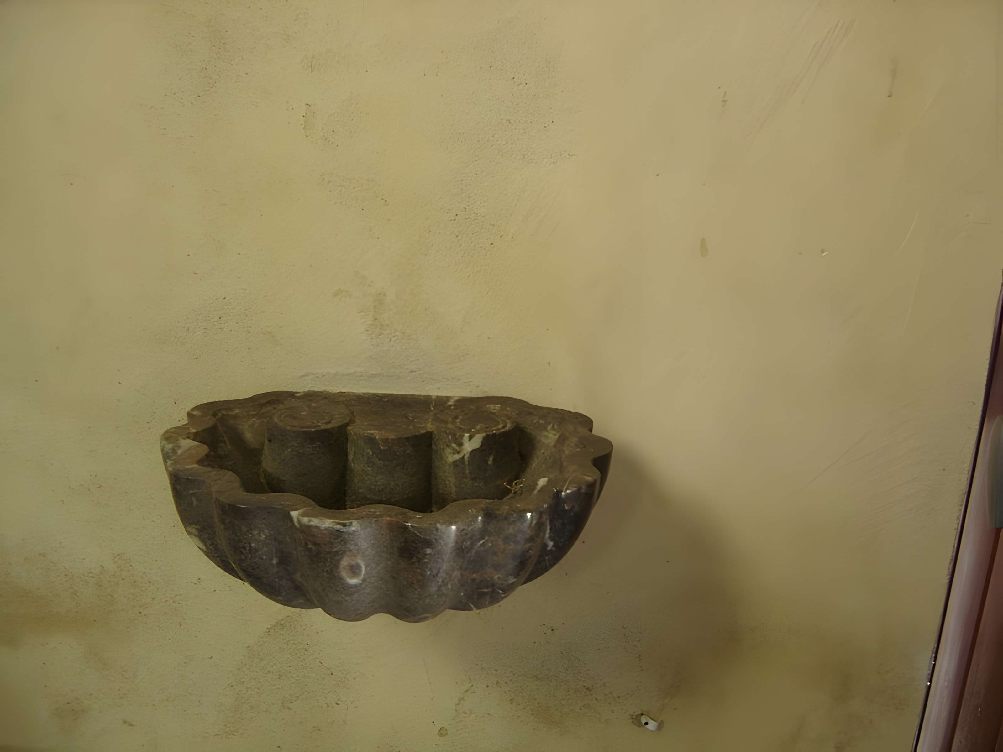 Église Saint-Jacques de Cresserons