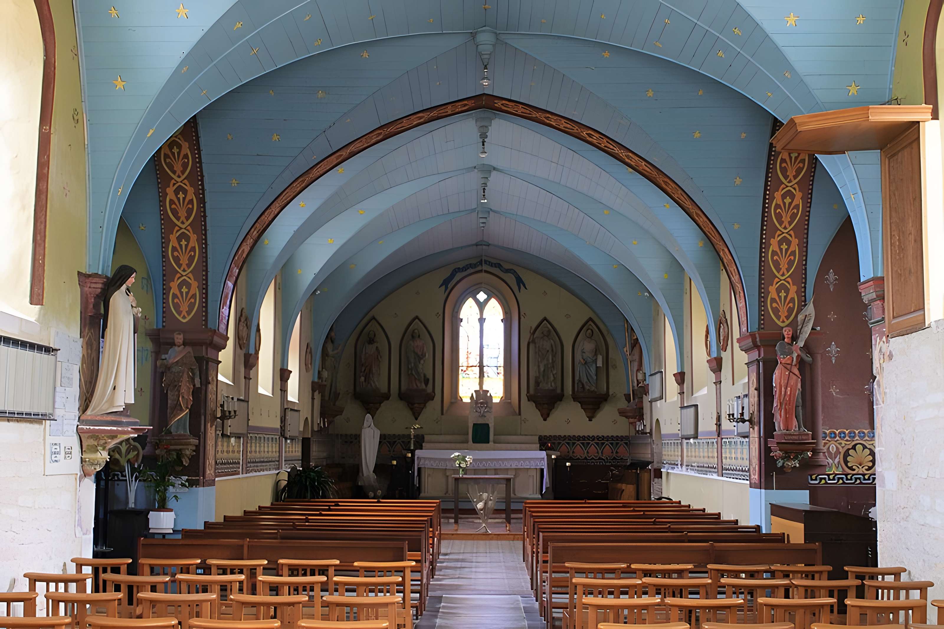 Église Saint-Jacques de Cresserons