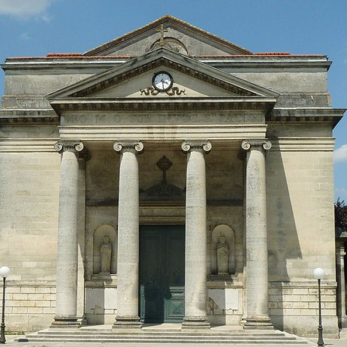 Photo de Église Saint-Jacques de lHoumeau