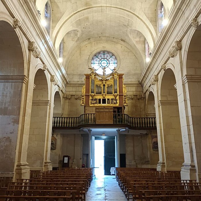 Photo de Église Saint-Jacques de Tarascon