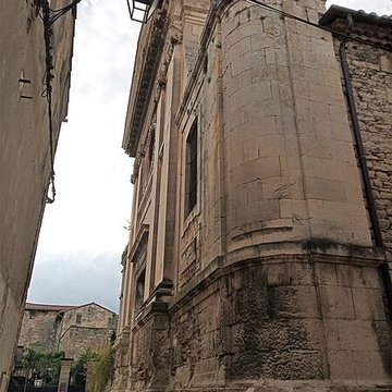 Église Saint-Jacques de Tarascon