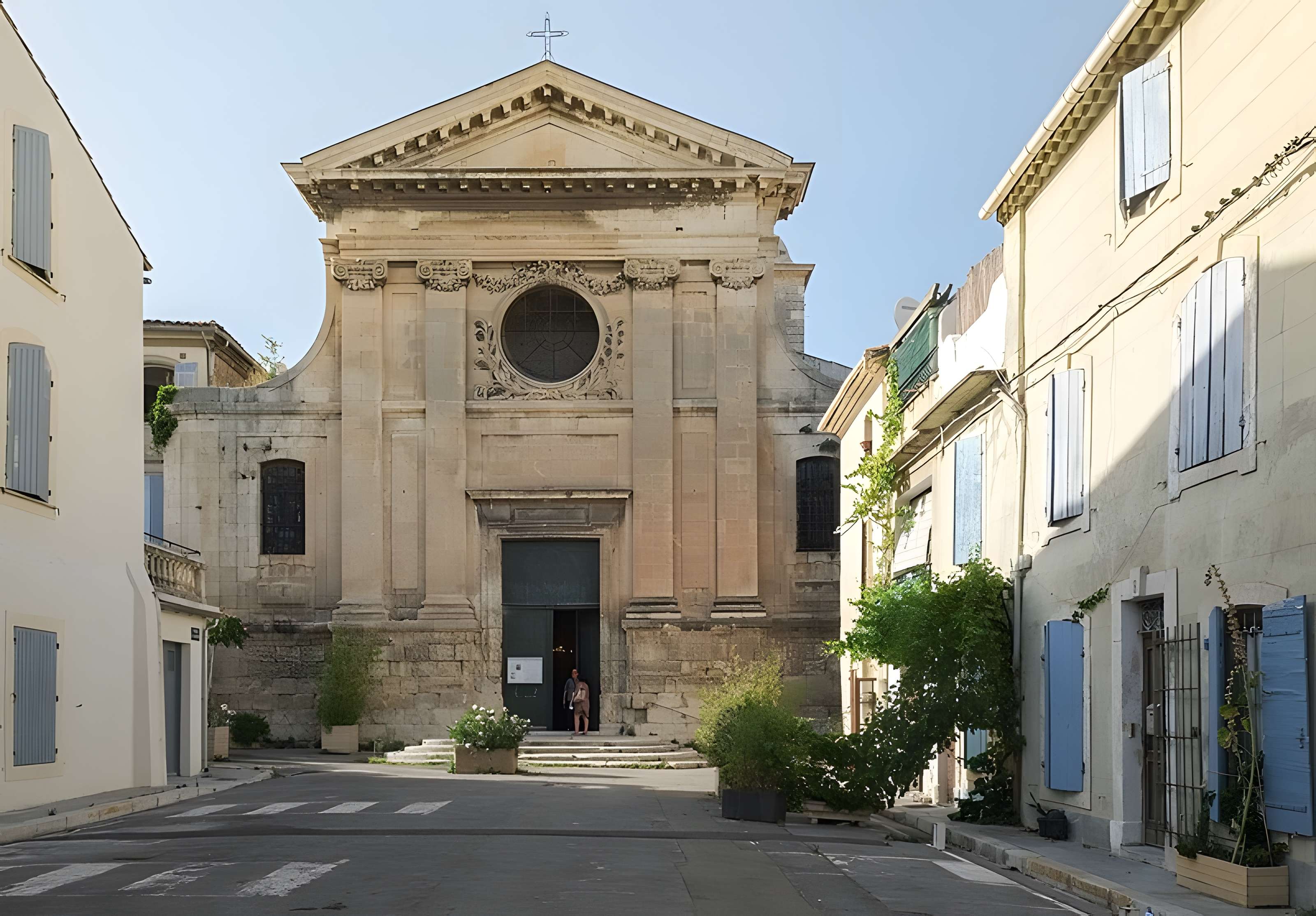 Église Saint-Jacques de Tarascon