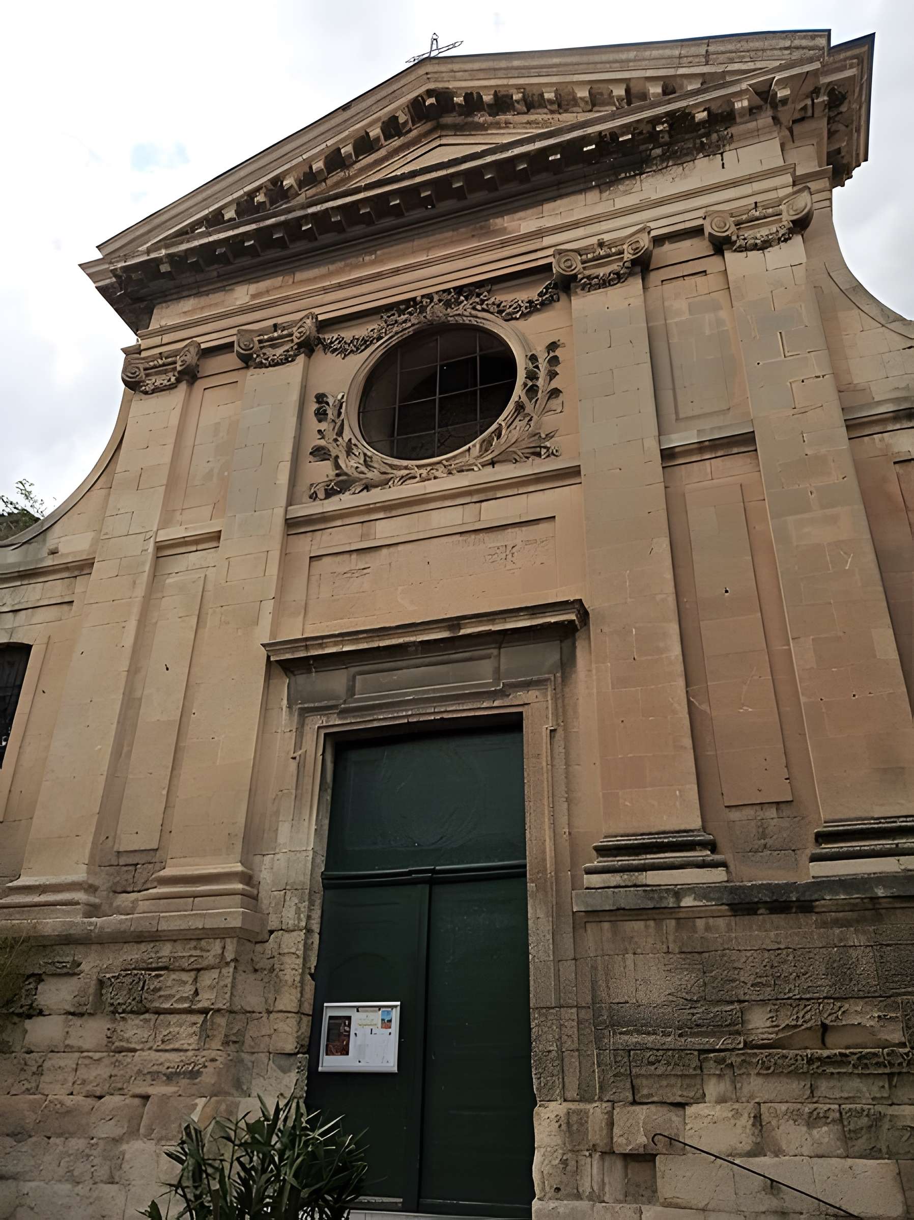 Église Saint-Jacques de Tarascon