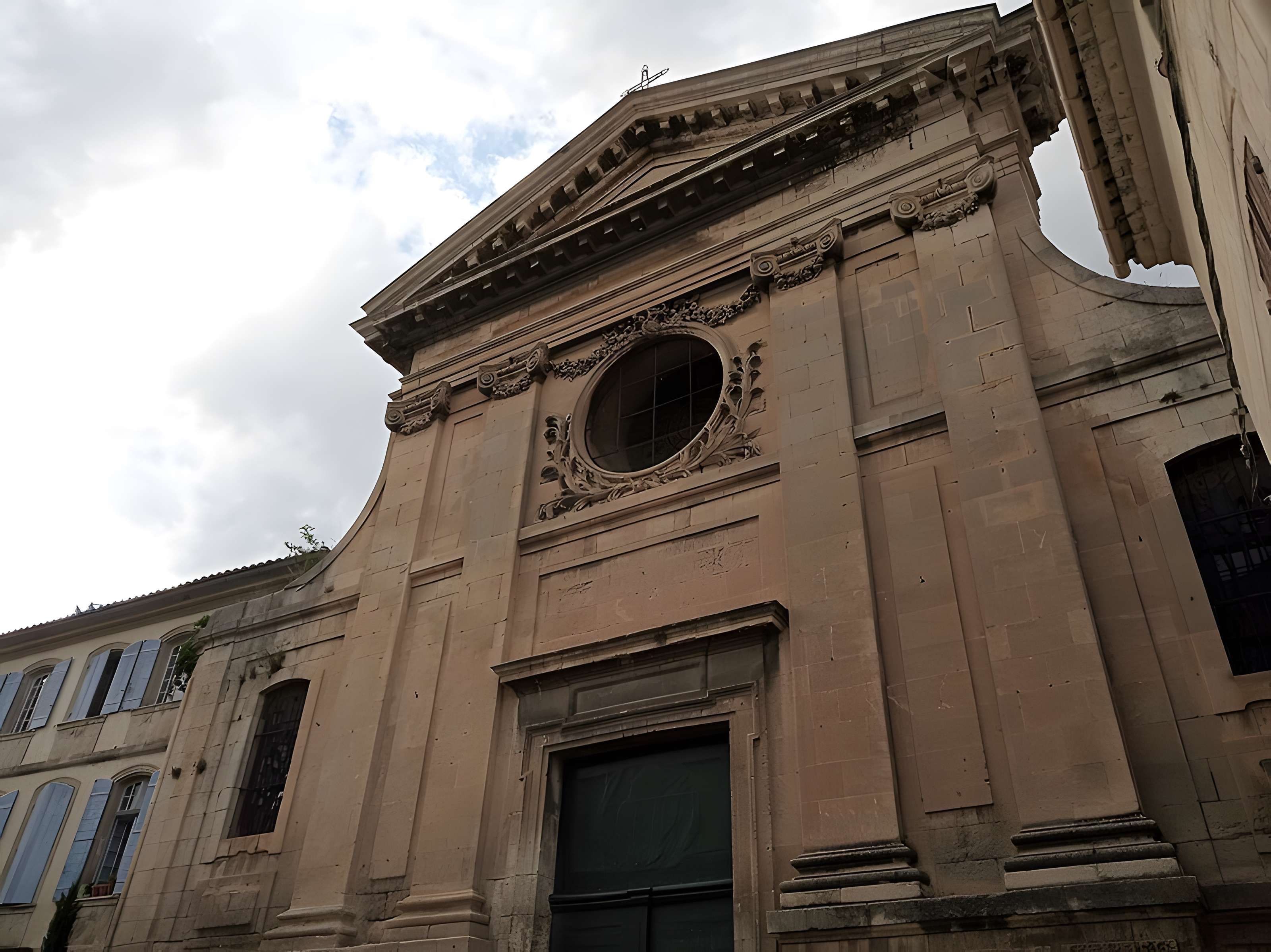 Église Saint-Jacques de Tarascon